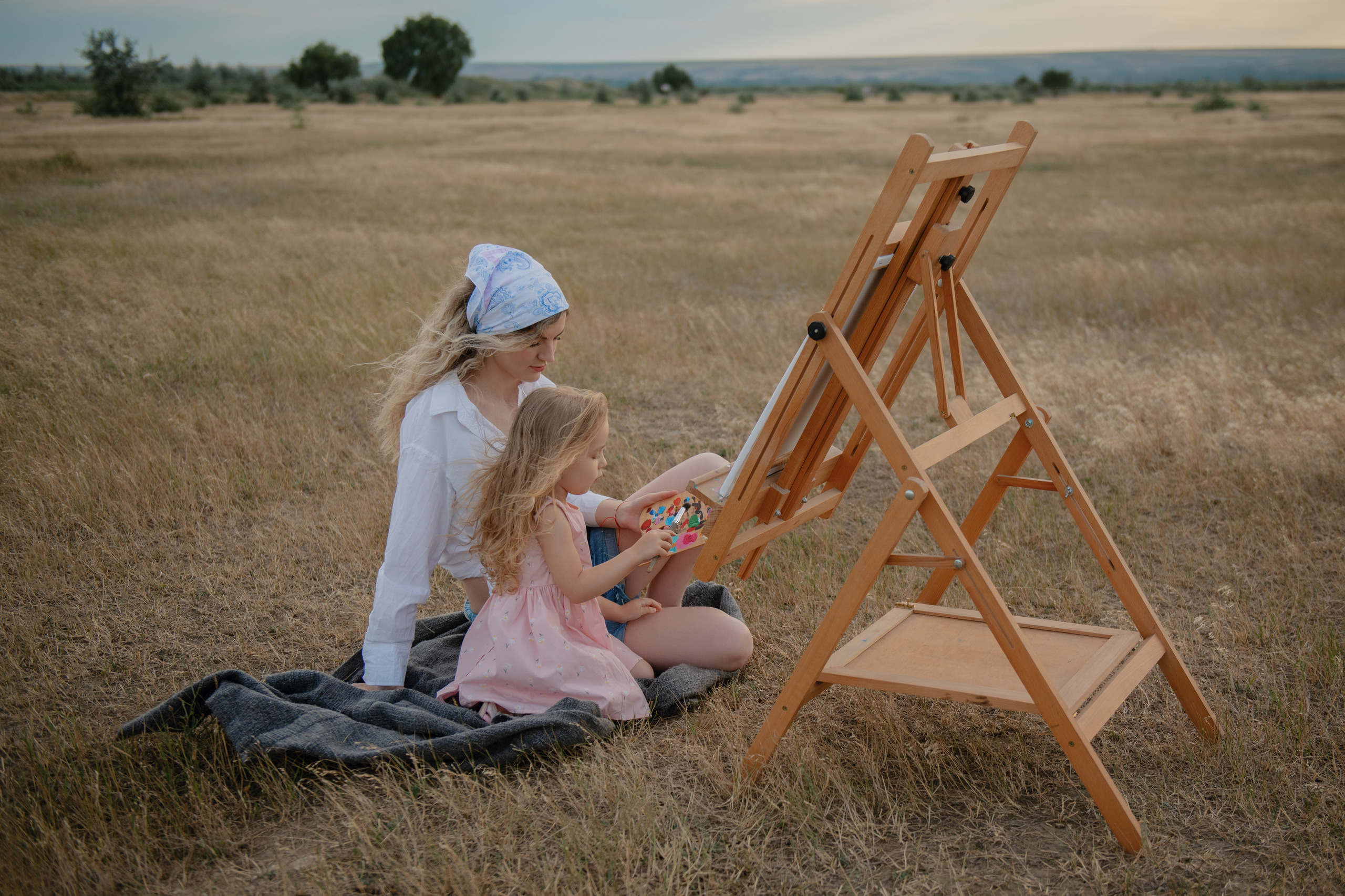 Family and maternity photography in Prague. Professional photographer in Prague Anastasia Haritonova