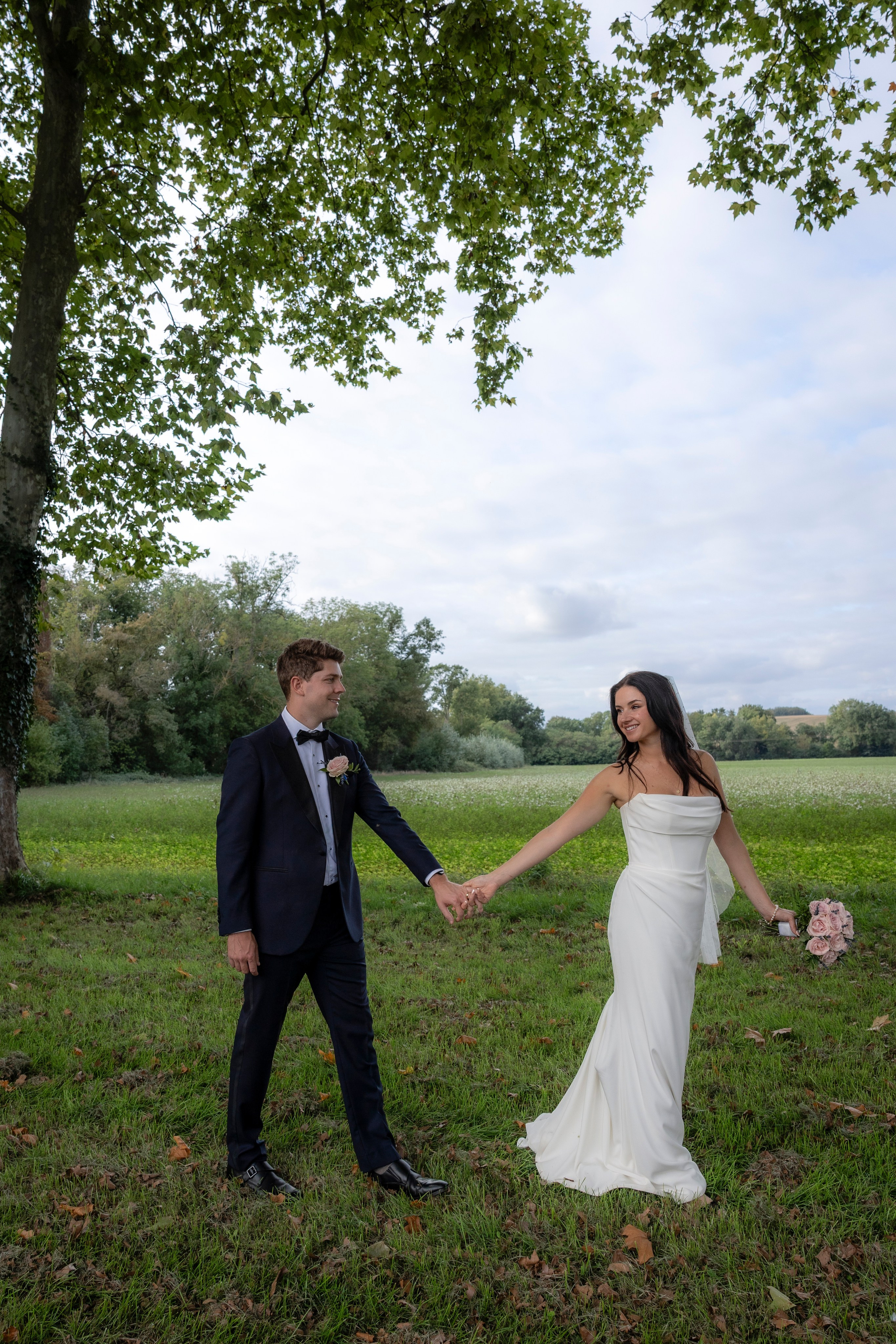 Liliana & Michel — an intimate musical wedding at Château La Commanderie, Plaigne. Евгения Смирнова — фотограф в Тулузе и юго-западной Франции
