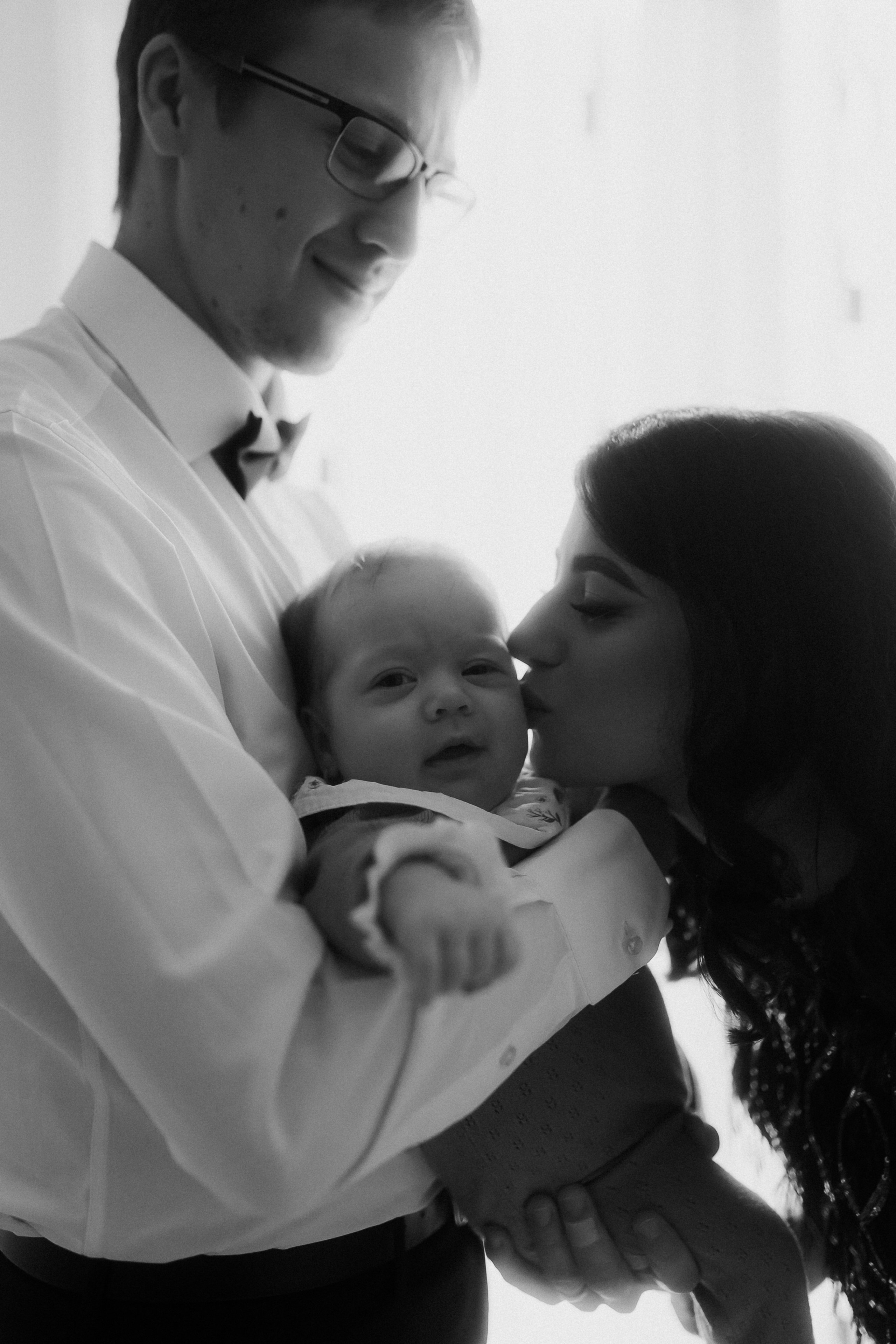 Sedinta foto pentru botez – imagini ce povestesc despre ziua specială a botezului.