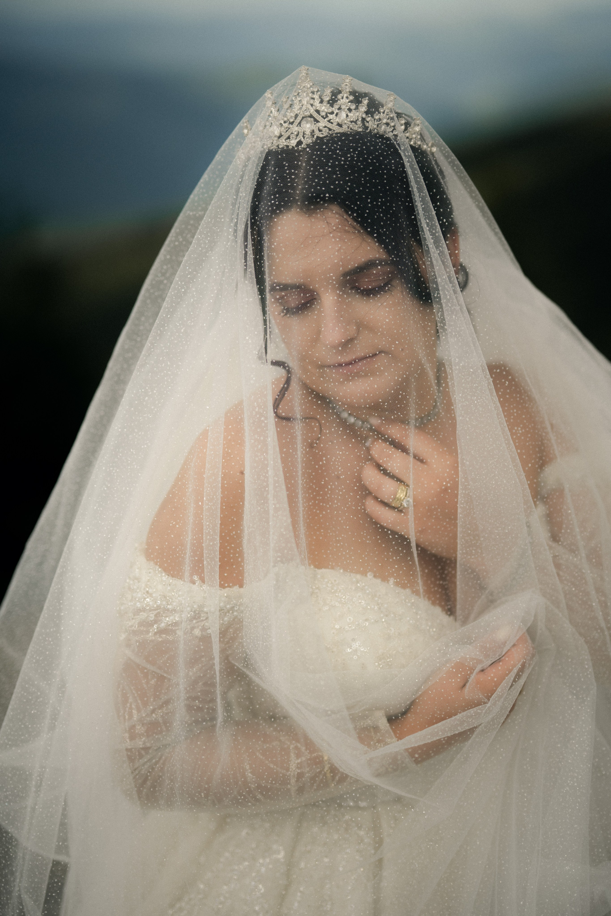 Documentary Weddings. Adrian Aioanei — Fotograf profesionist de nuntă în Iași, Suceava și București. Specializat în evenimente, portrete și fine art