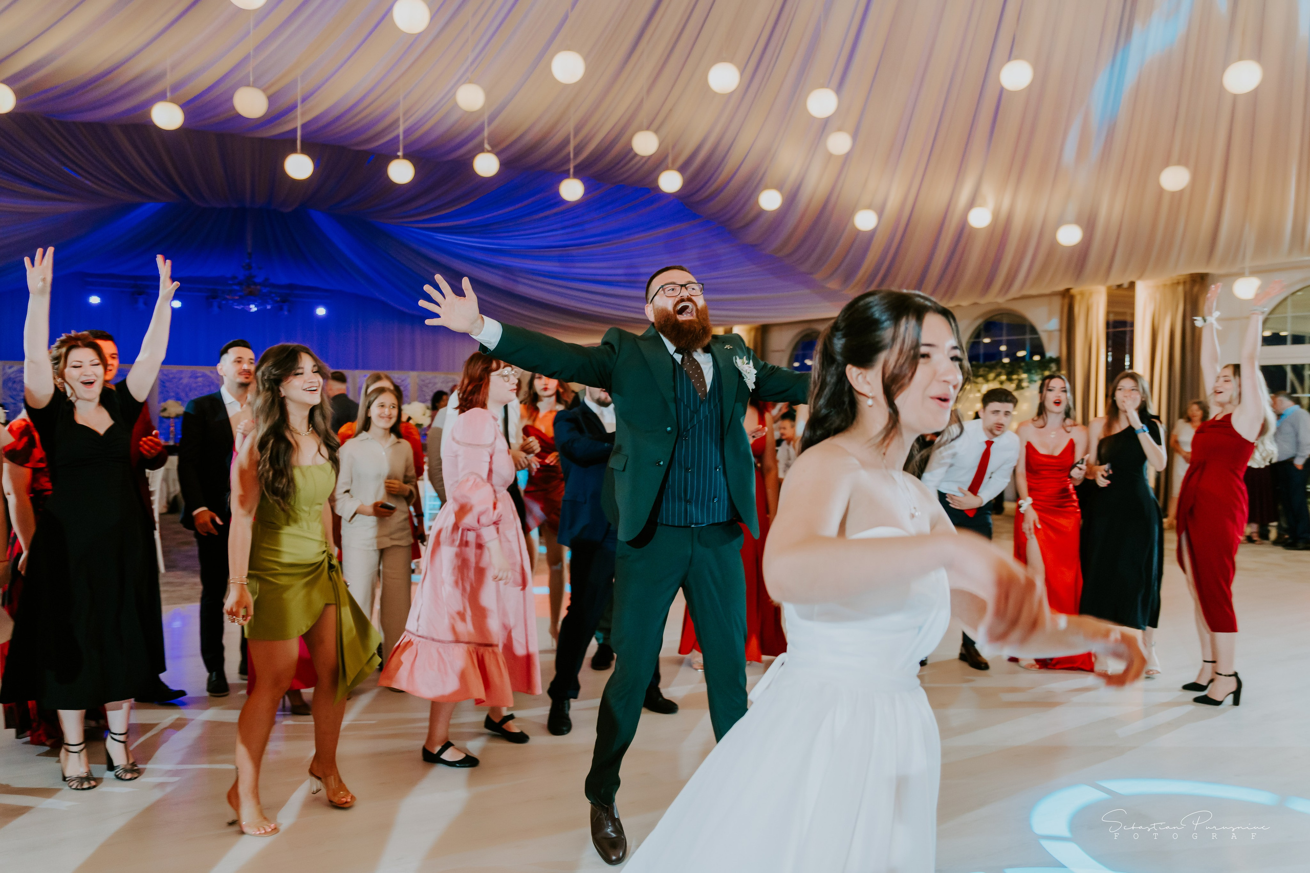 Andreea & Mădălin. Sebastian Purusniuc Fotograf - Iasi