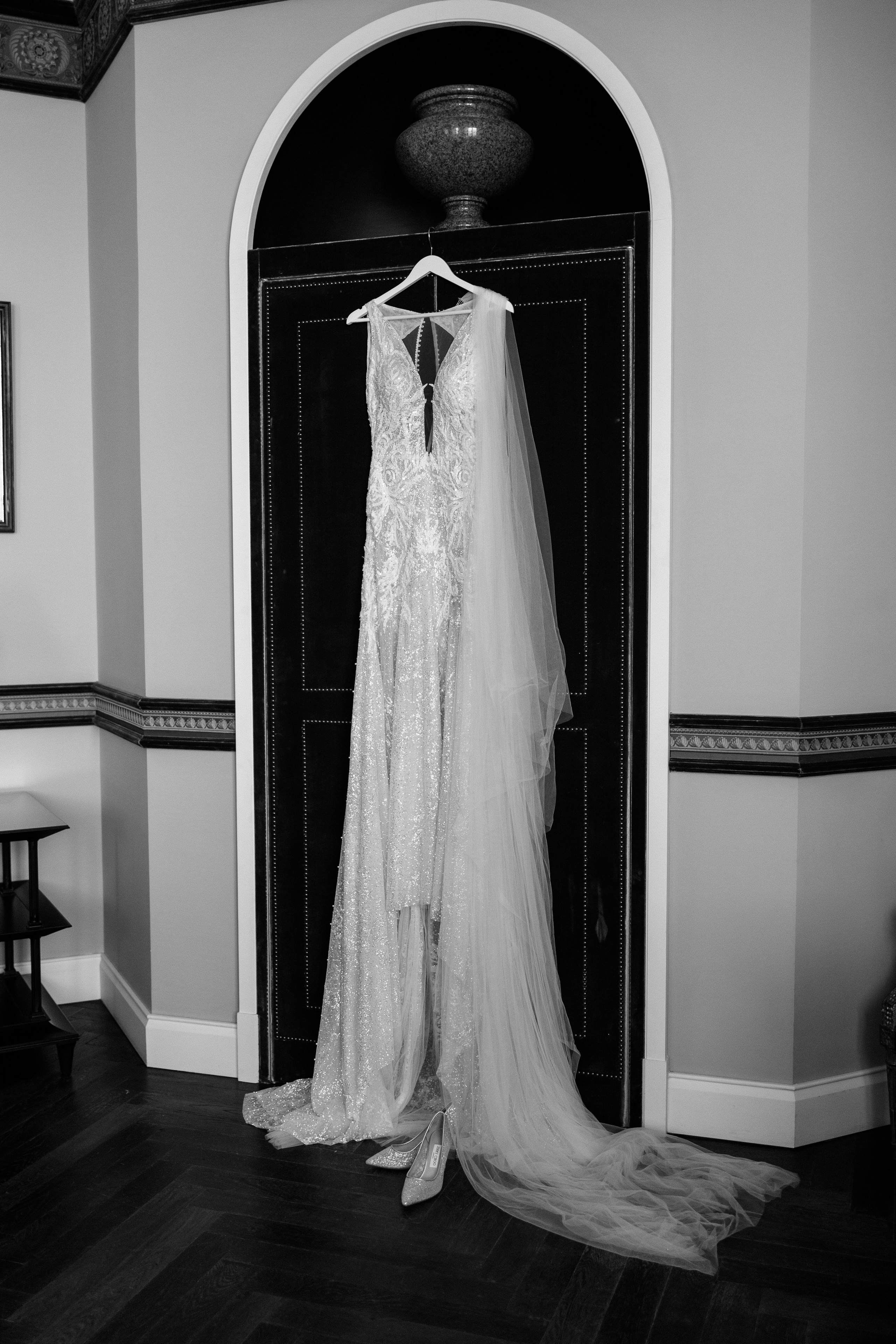 Wedding photographer Italy Rome, Tuscany, Lake Como, Sicily, Puglia. Wedding Photographer Rome Tuscany Como Sicily Puglia Amalfy Italy- Oksana Savenchuk