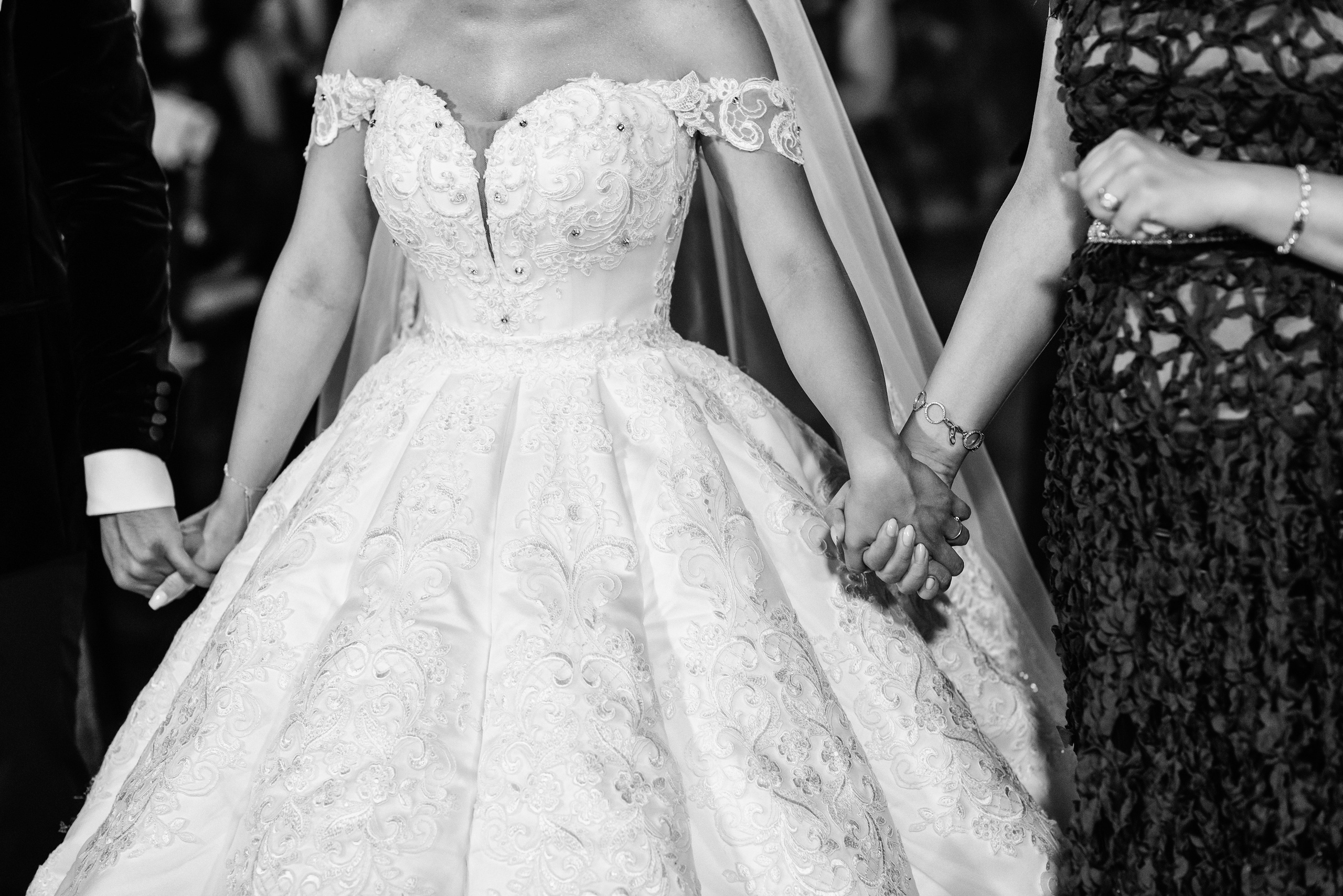 Roxana & Iulian. Acasă