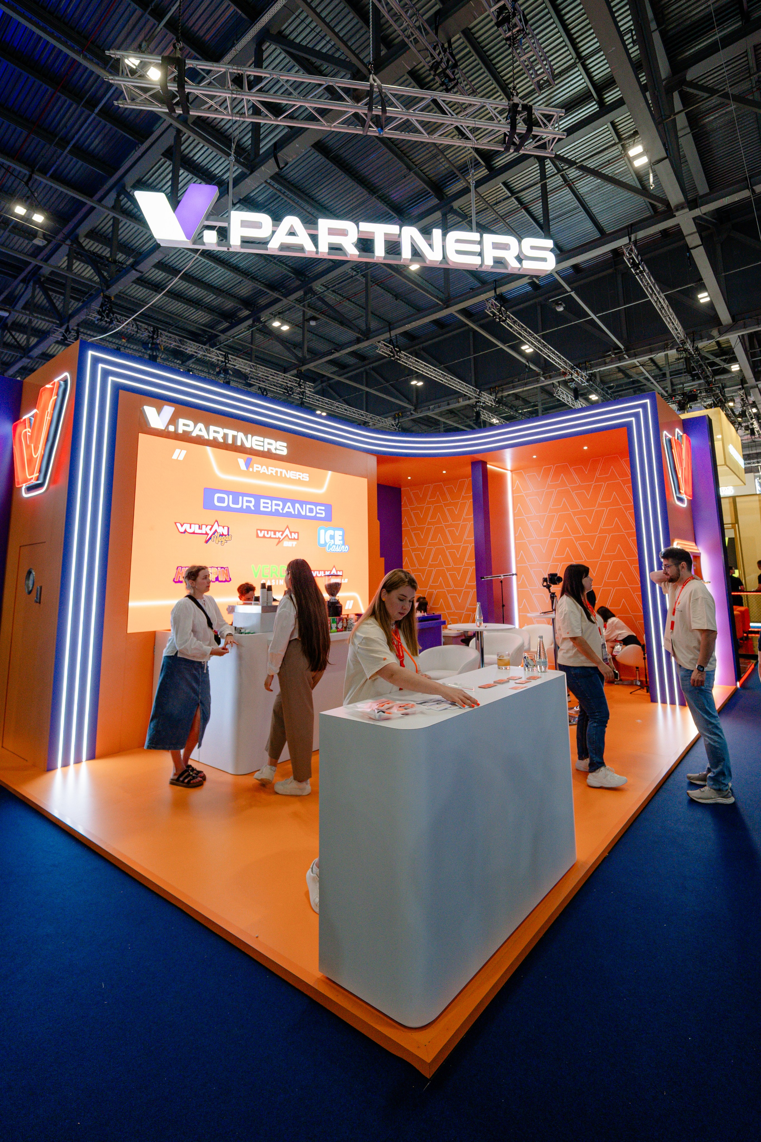 V_Partners. Tonya Kyrylenko photographer in London