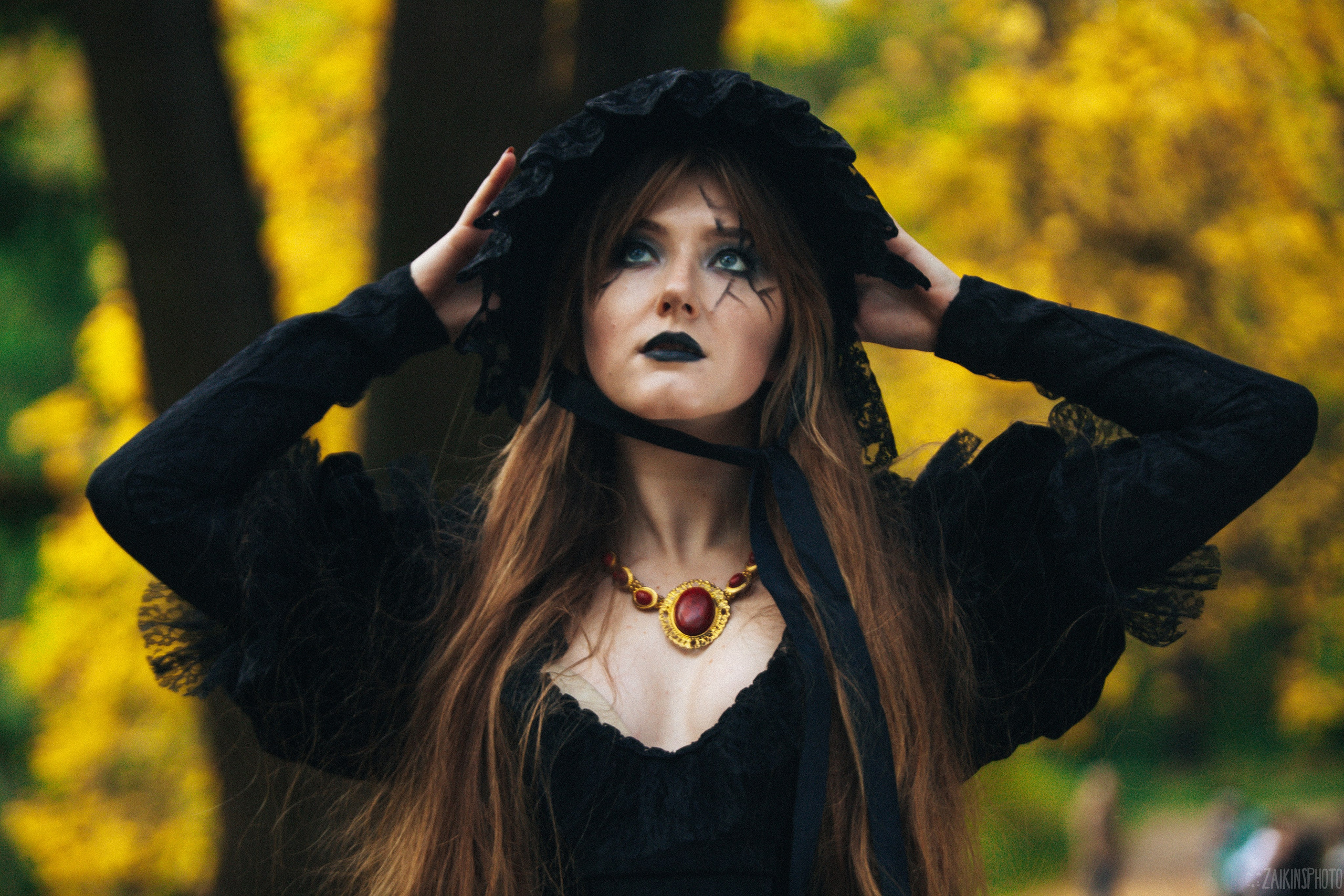 The Dark Autumn. Main