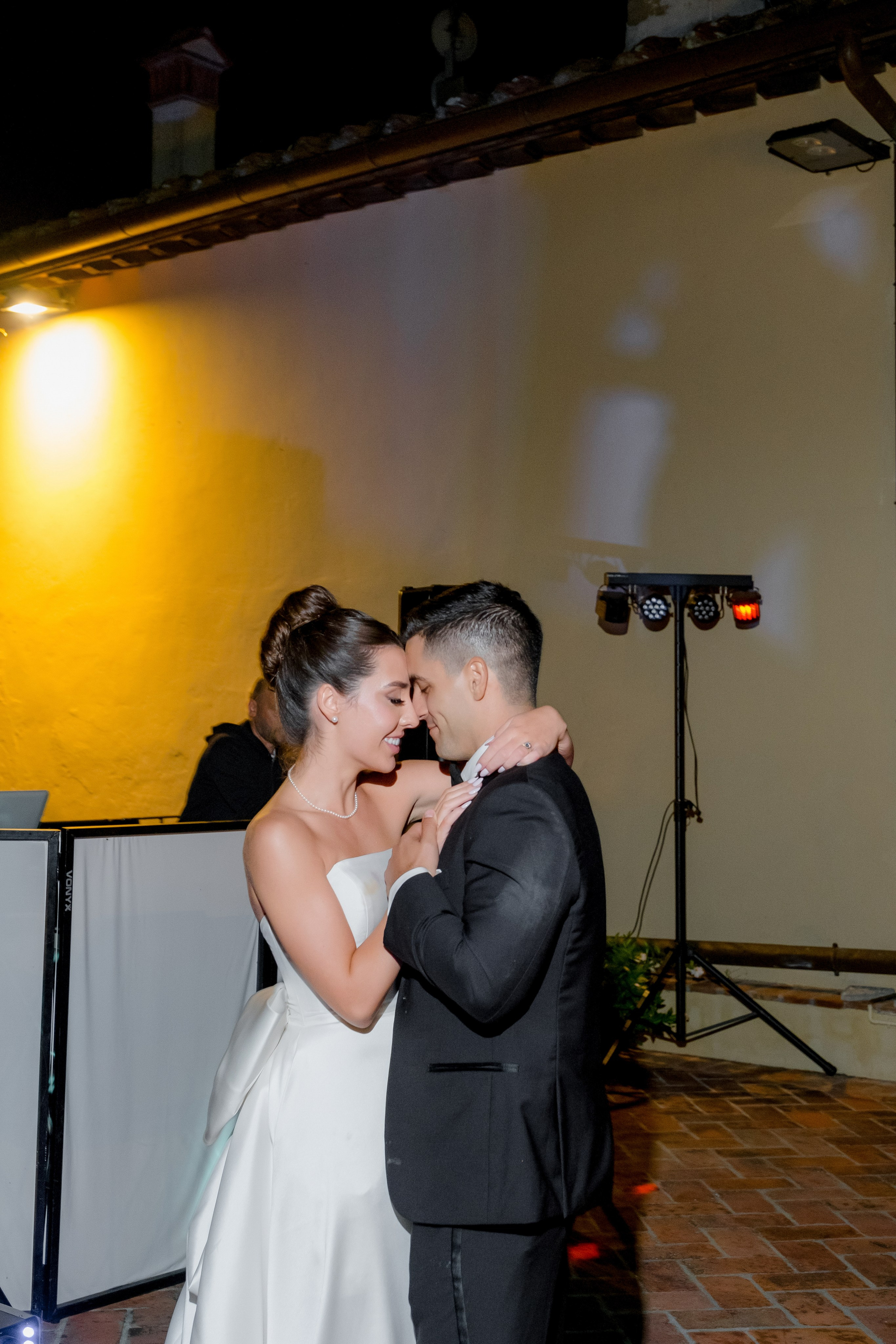 Dom&Ally. Wedding photographer Italy