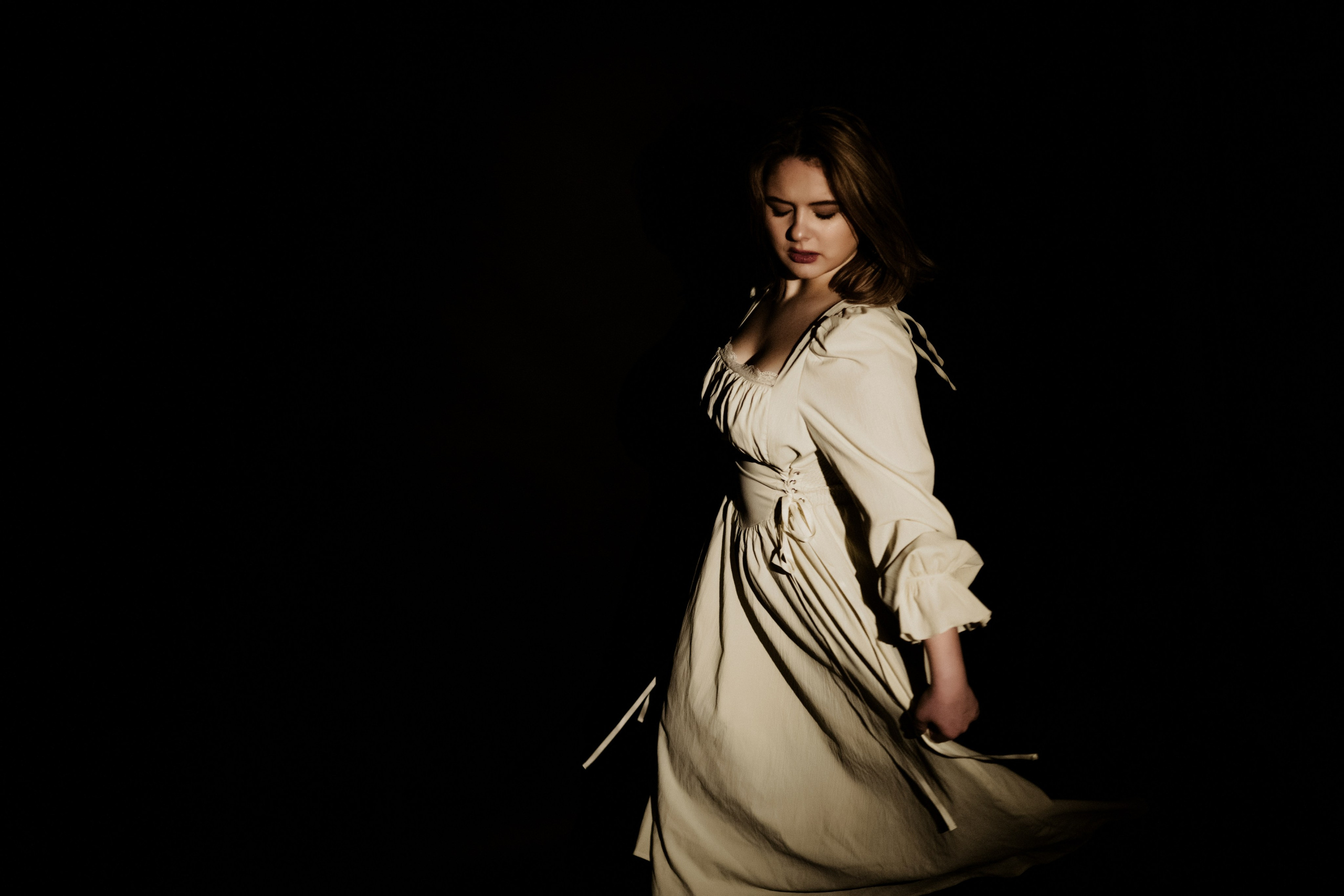 Bianca Ropotă, february 2025. Adrian Aioanei — Fotograf profesionist de nuntă în Iași, Suceava și București. Specializat în evenimente, portrete și fine art