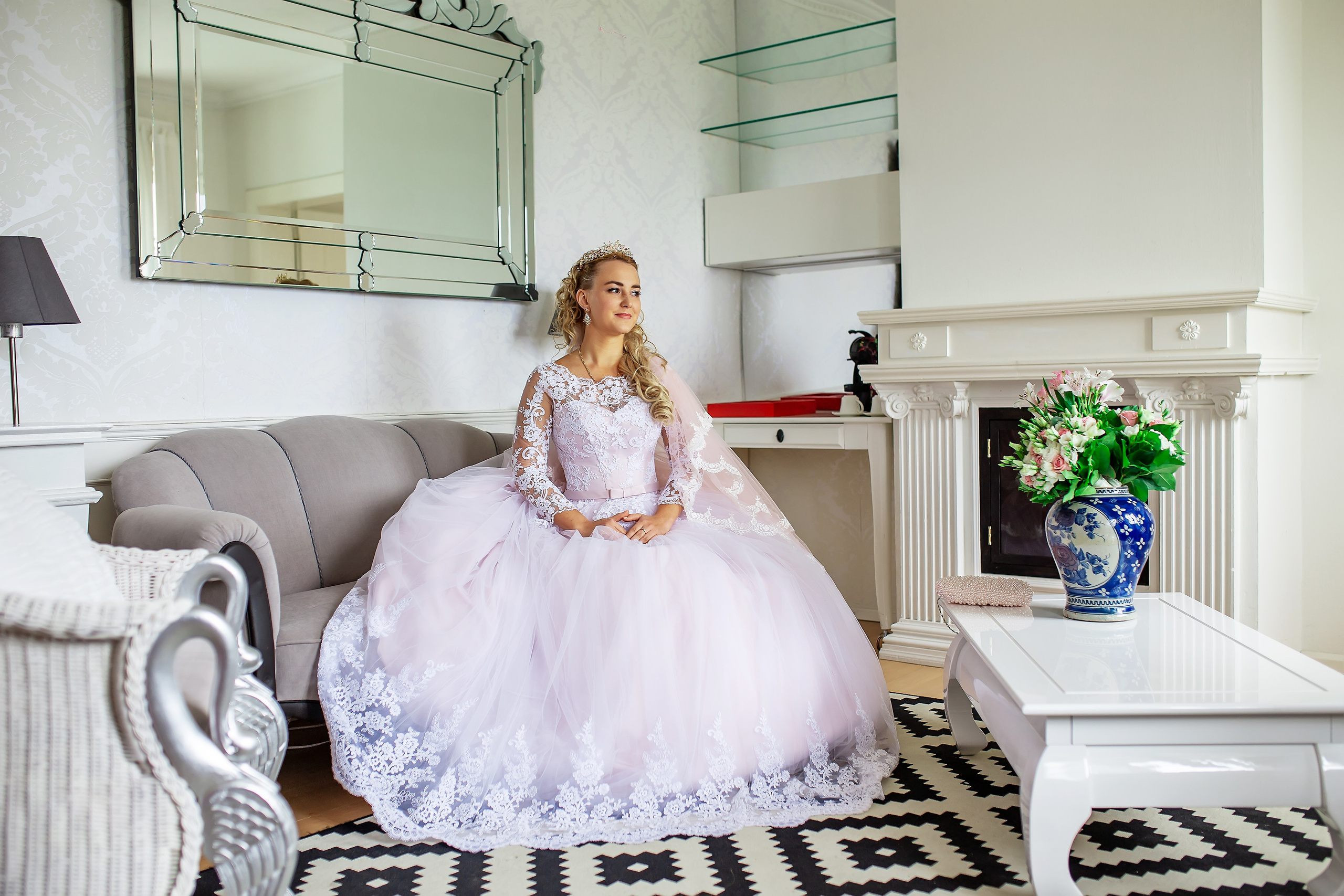 Photograph Michael. Khanoff Production Studio