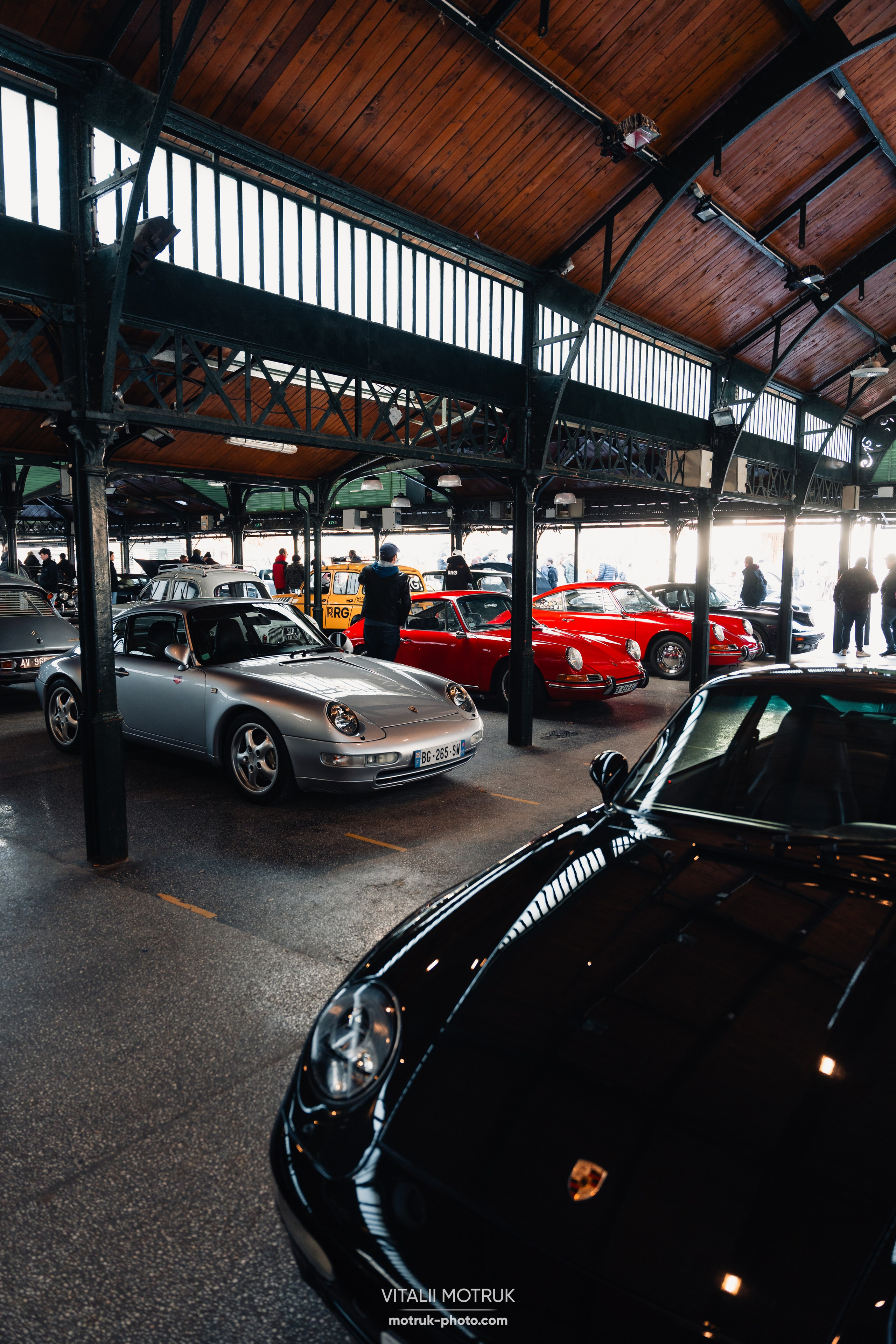 Rassemblement Colombes 16 fevrier 2025. Photographe de voitures à Paris — Vitalii Motruk