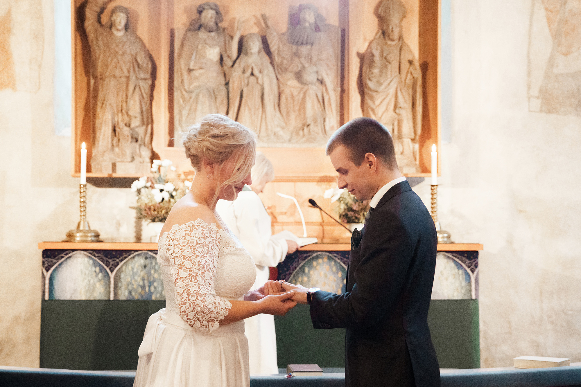 Anniina&Teemu, Pyhtään kirkonkylä, hääkuvaaja Kotka