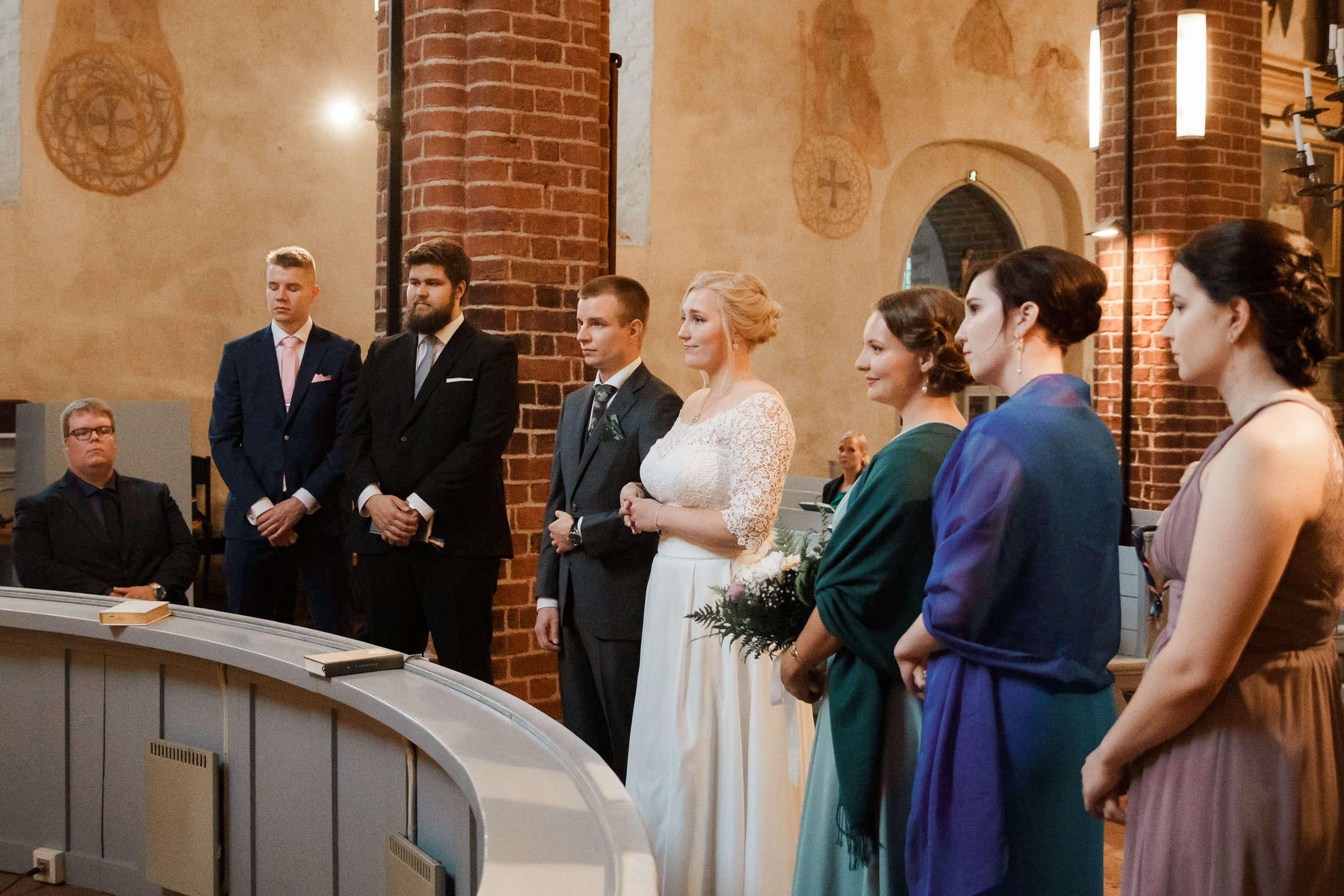 Anniina&Teemu, Pyhtään kirkonkylä, hääkuvaaja Kotka