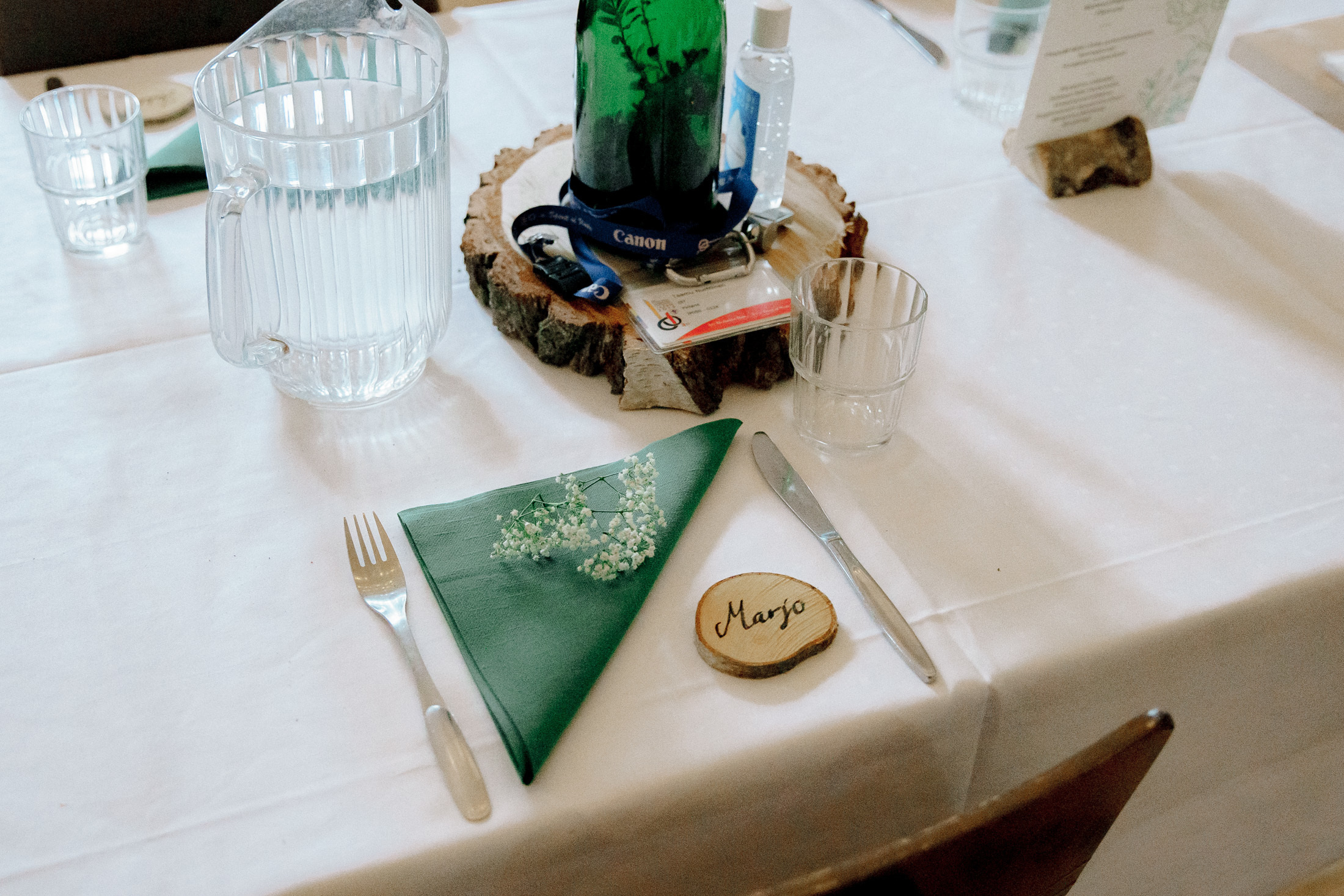 Anniina&Teemu, Pyhtään kirkonkylä, hääkuvaaja Kotka