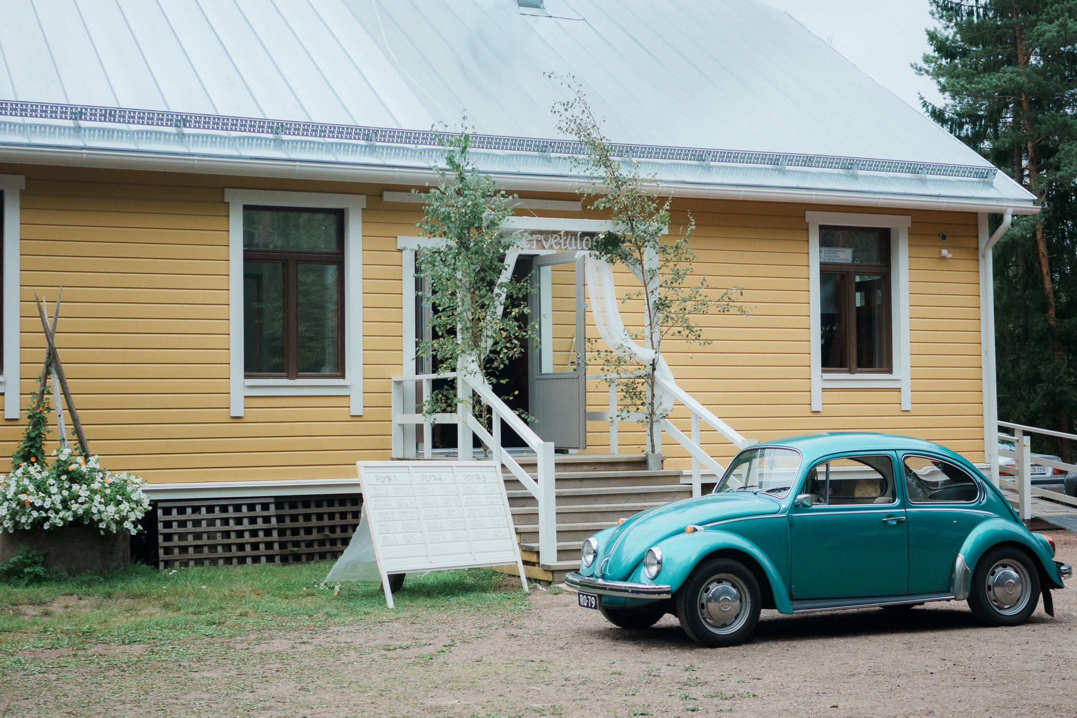 Anniina&Teemu, Pyhtään kirkonkylä, hääkuvaaja Kotka