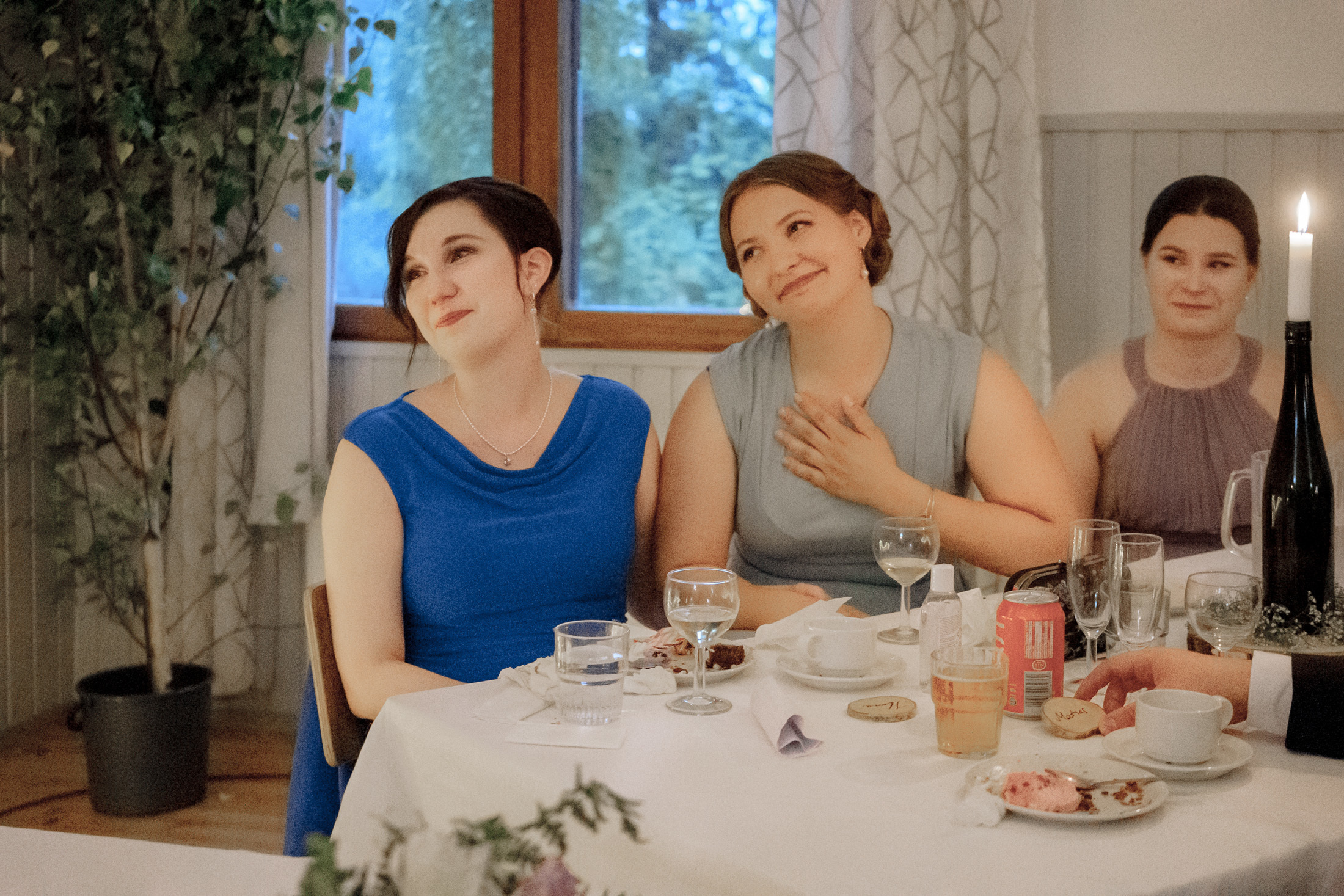 Anniina&Teemu, Pyhtään kirkonkylä, hääkuvaaja Kotka