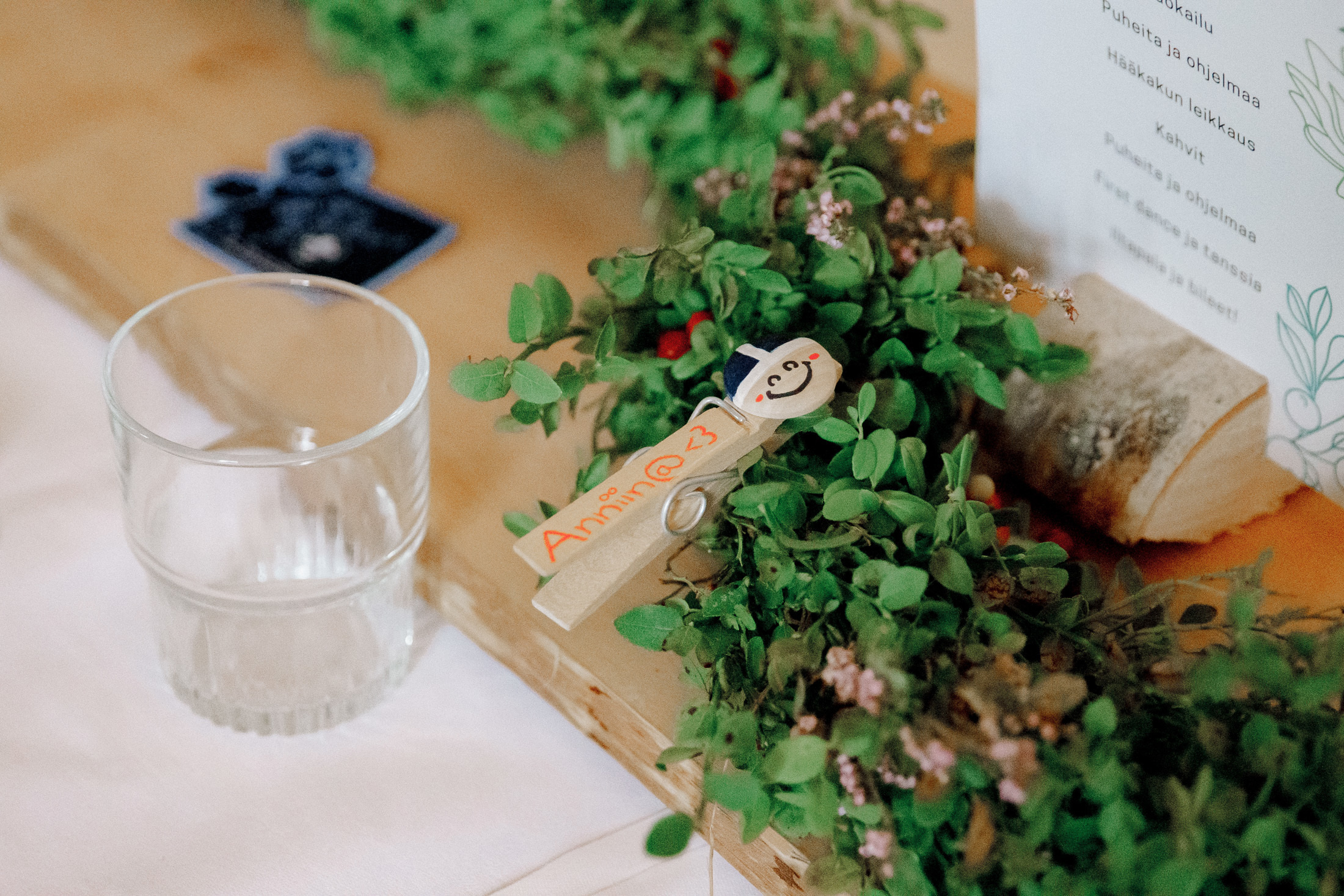 Anniina&Teemu, Pyhtään kirkonkylä, hääkuvaaja Kotka