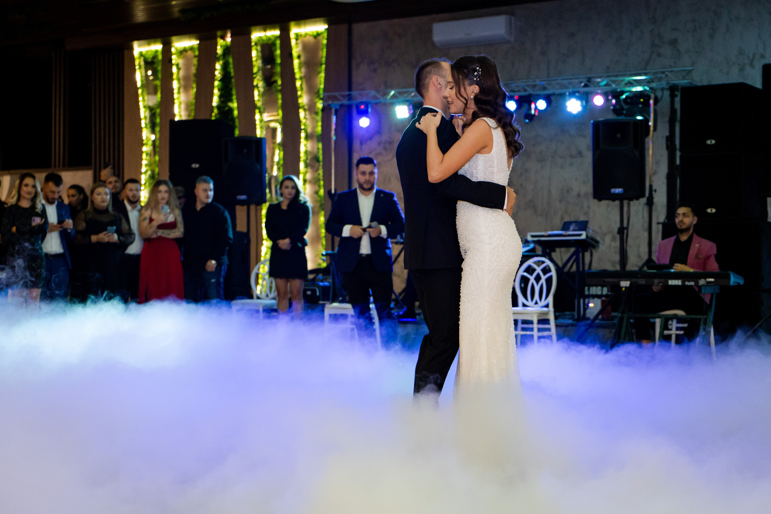 Costi & Madalina. Fotograf de nunta — Ionut Belea dar si evenimente corporate din Romania