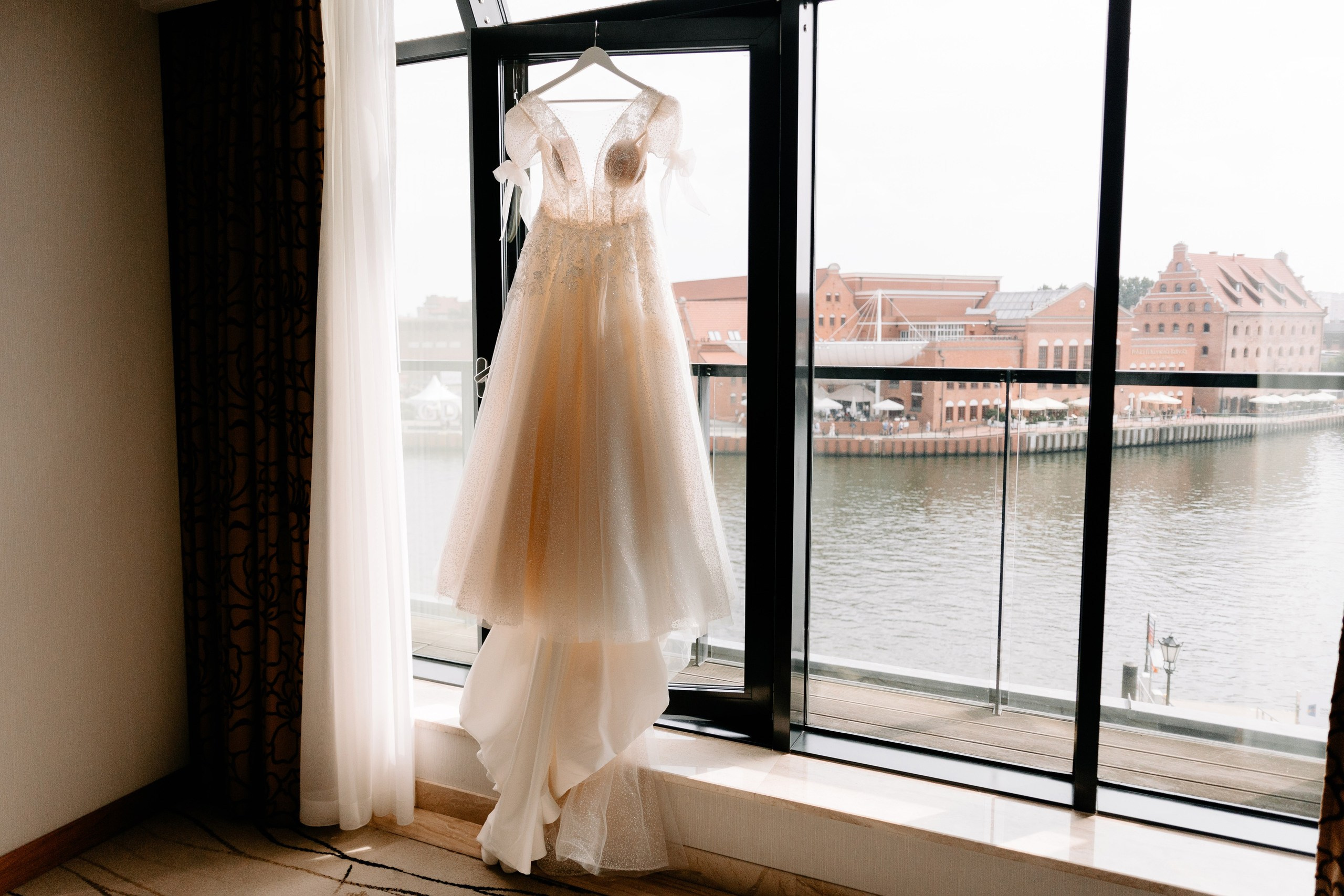 Krzysztof ♡ Weronika. Fotograf Ślubny Warszawa - Sesje Biznesowe Rodzinne Eventy