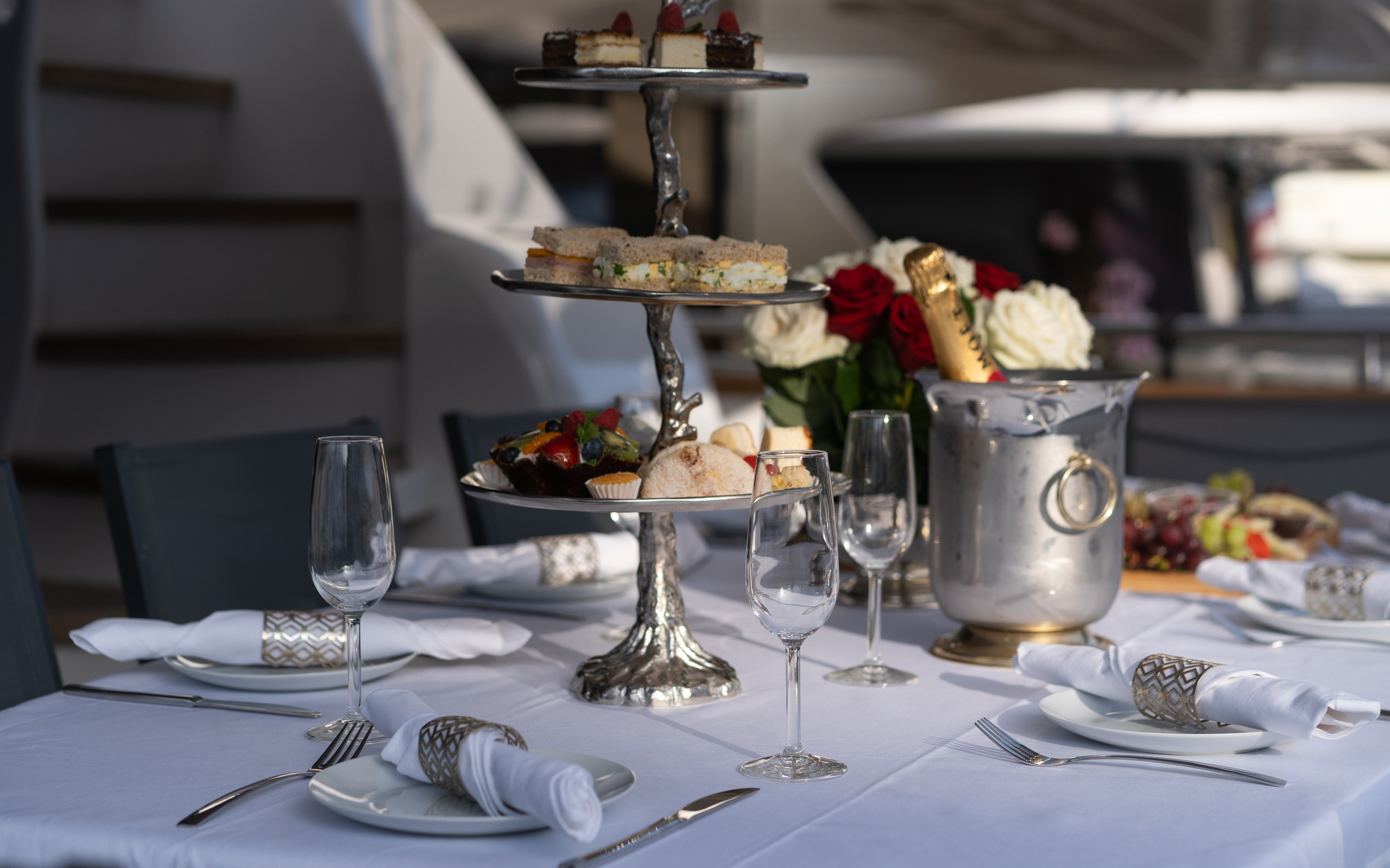 Restaurant Marbella costa del sol restaurante. Photo and video service in Malaga-Marbella-Estepona