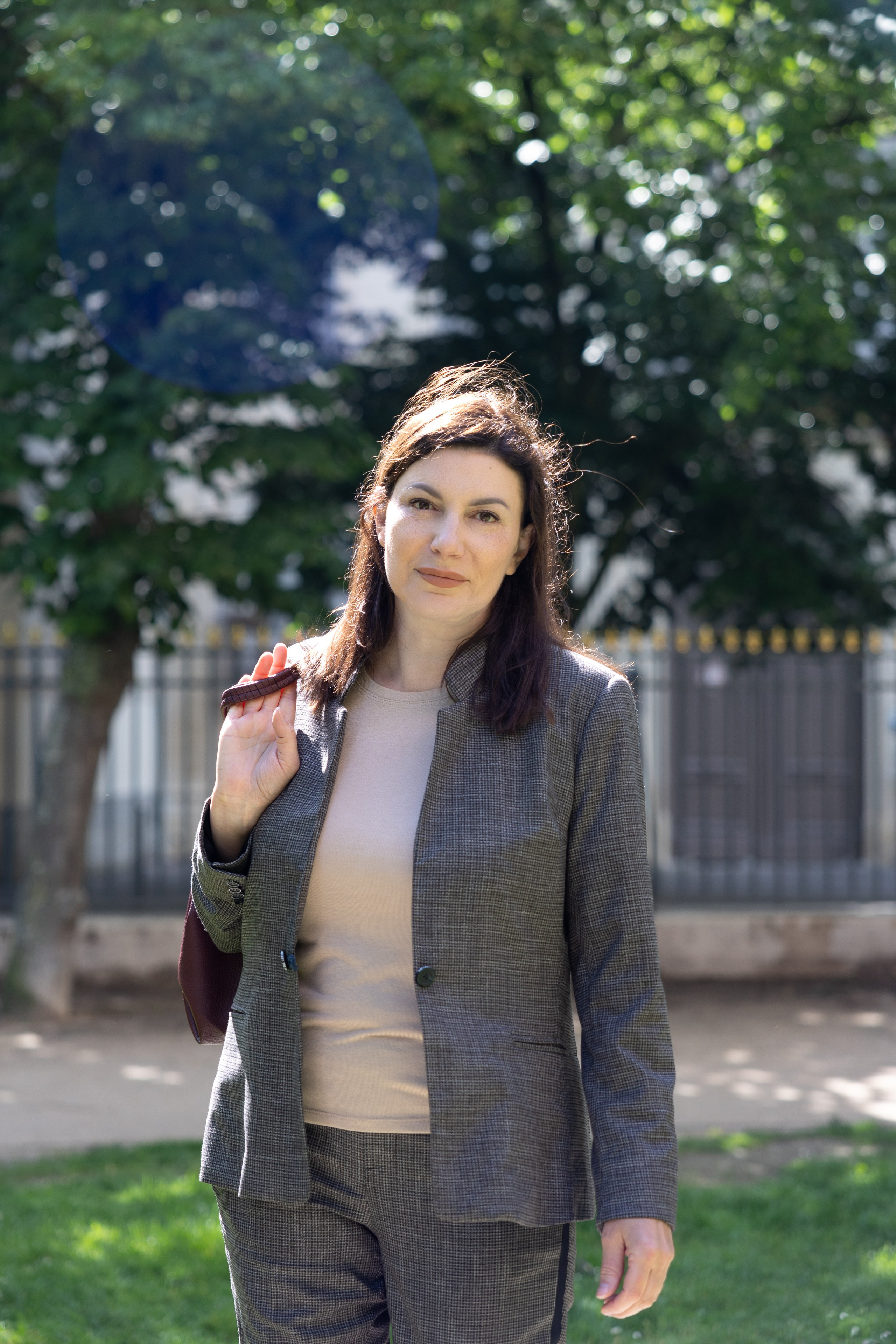 Inna. Eugenie Smirnova — wedding, corporate and lifestyle photographer in Toulouse and Southwest France