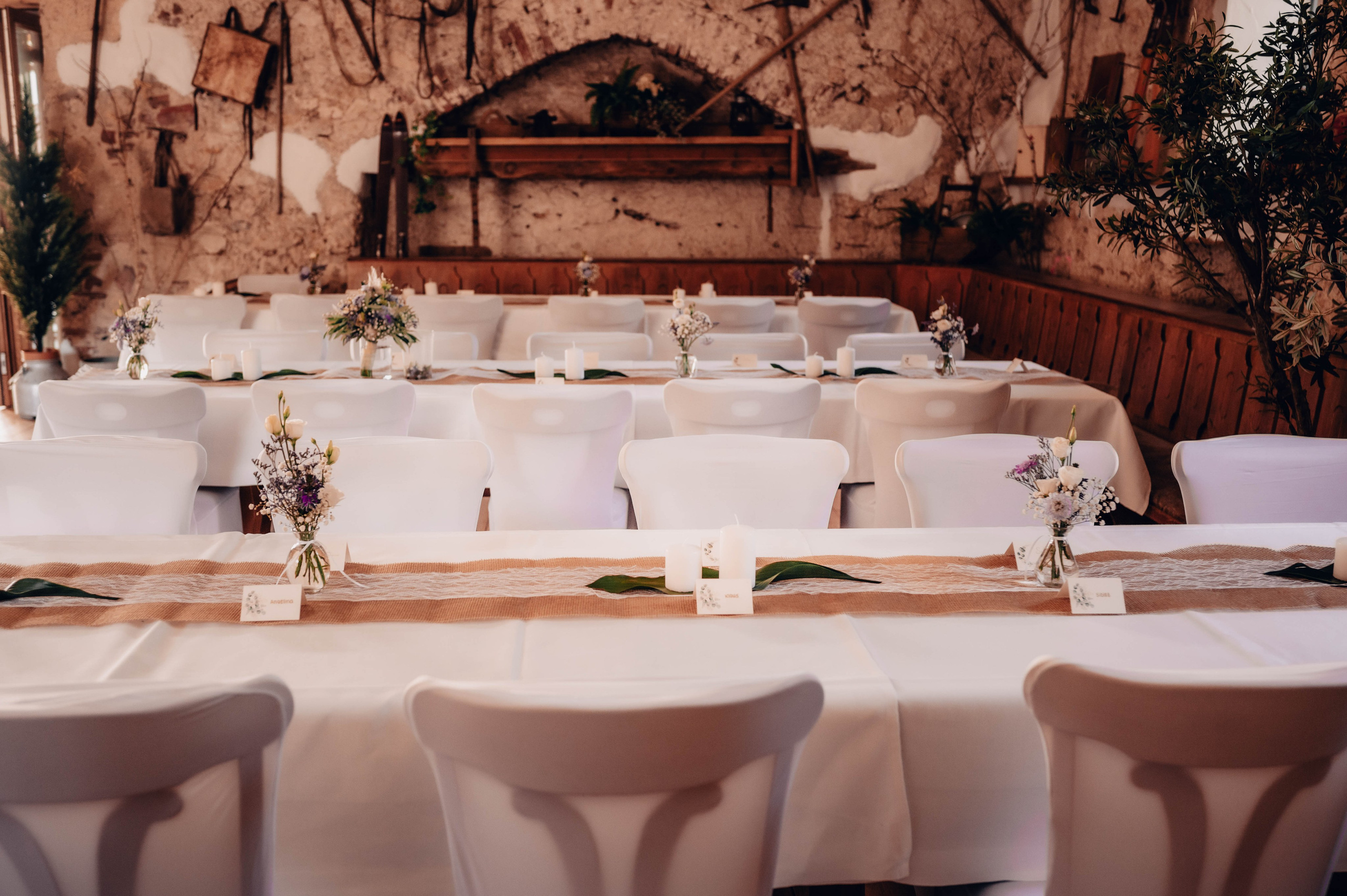 Hochzeitsfotografie in Singen – Sandeep & Mark. Authentische, emotionale, zeitlose Hochzeitsfotografie aus Albstadt