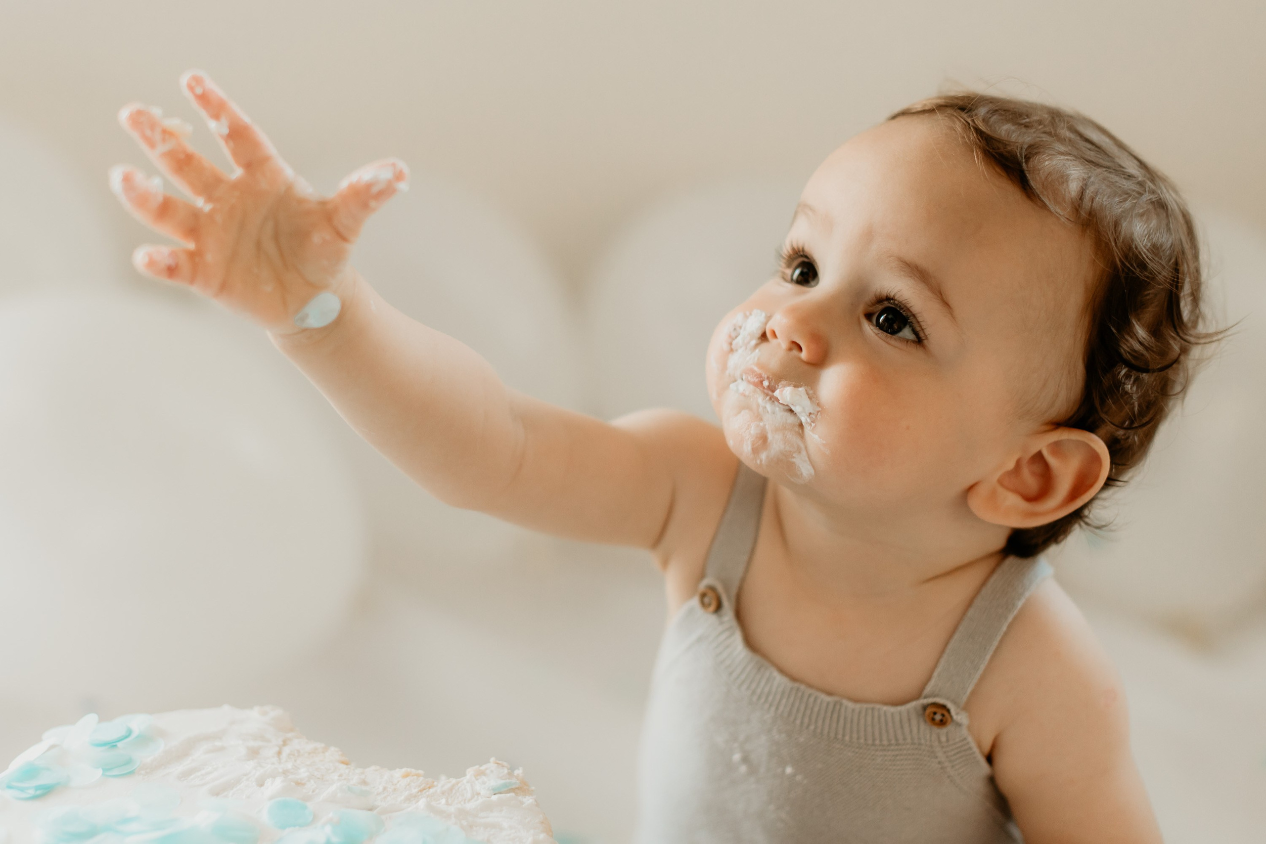 Cake Smash Session. Family and children photographer in Belgrade Milja Ciric