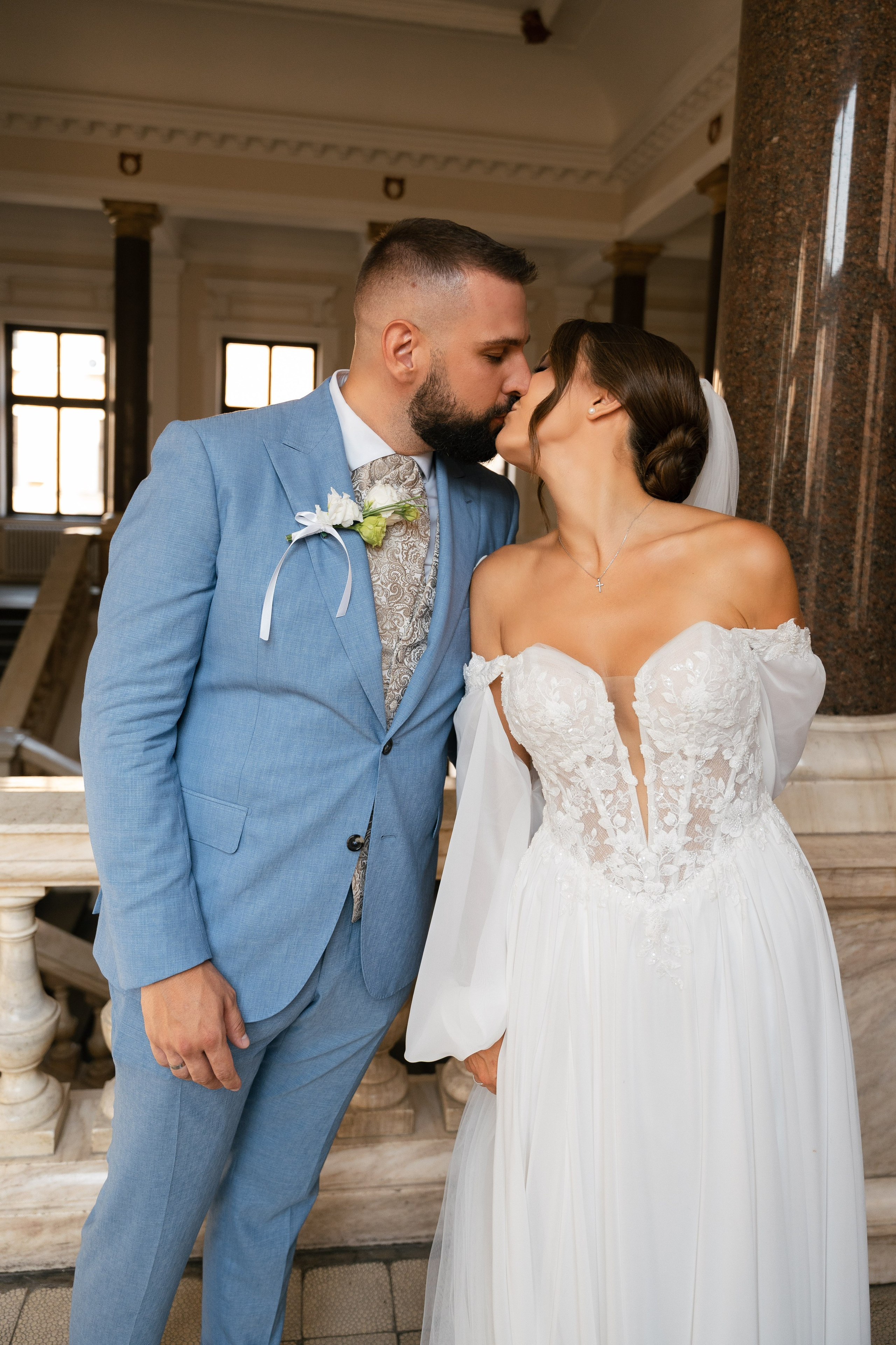 M&D|Between City Lights and Hidden Oasis. Black Sheep Produkcija| Wedding Photography and Wedding Films, based in Kragujevac, Europe / Fotograf i videograf, Kragujevac, Srbija