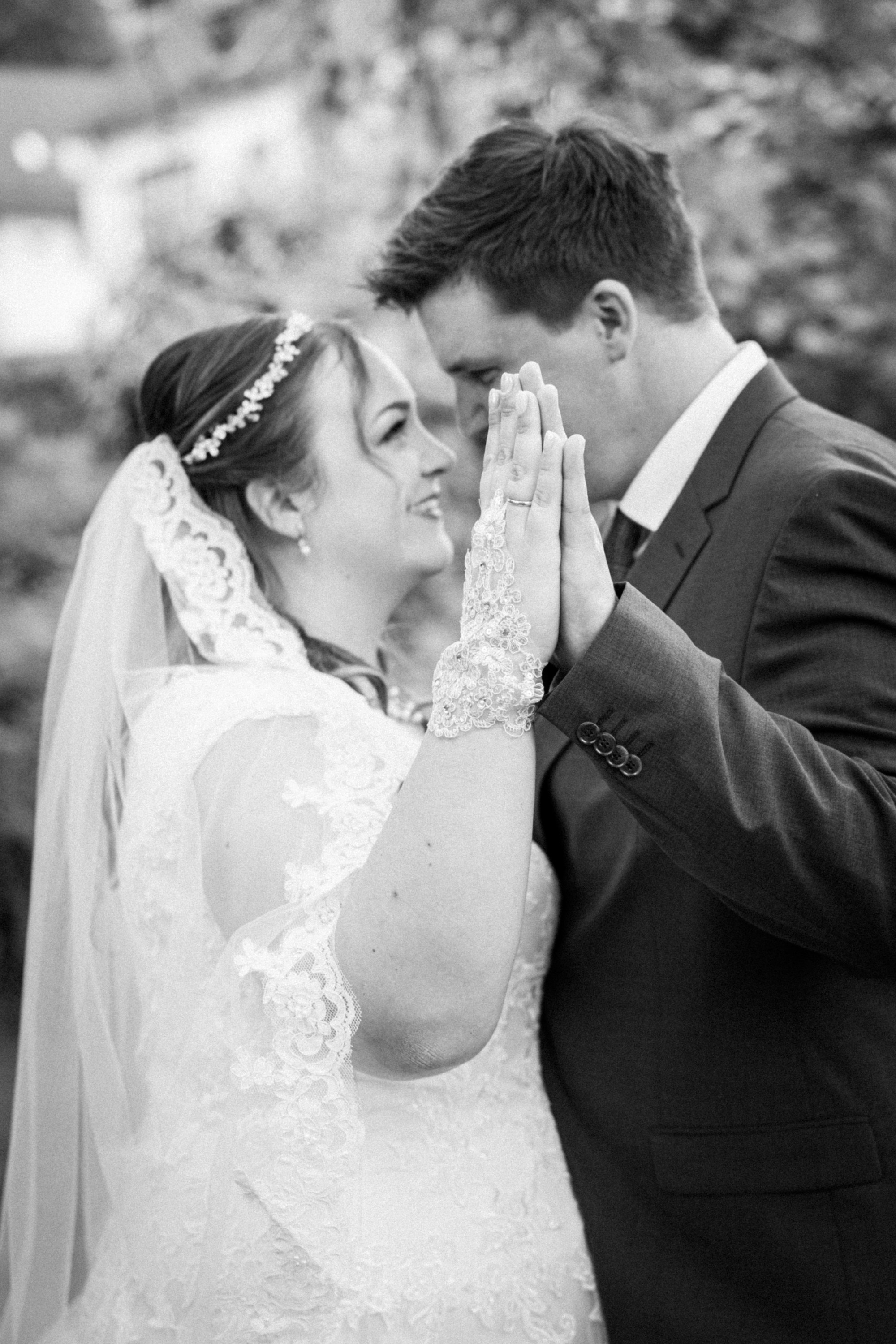 Kirchliche Trauung in Oerlinghausen. Hochzeitfotograf in Bielefeld