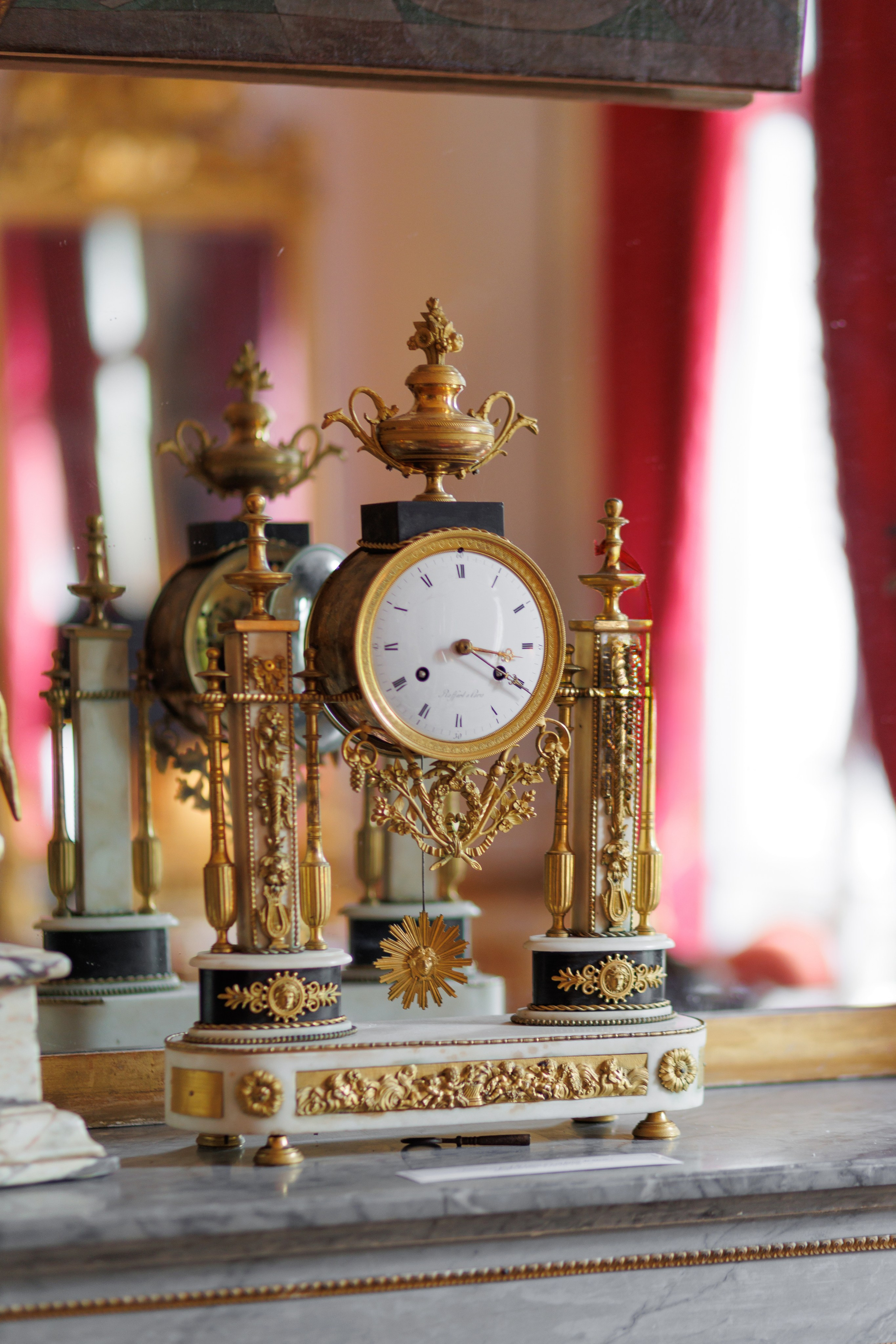 L’Hôtel de Bouillon Vivianne & Yannick