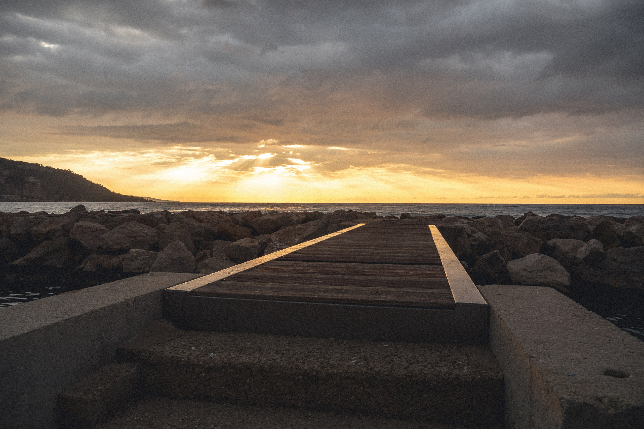 Lever de soleil à Menton. Семейный и детский фотограф на Лазурном Берегу