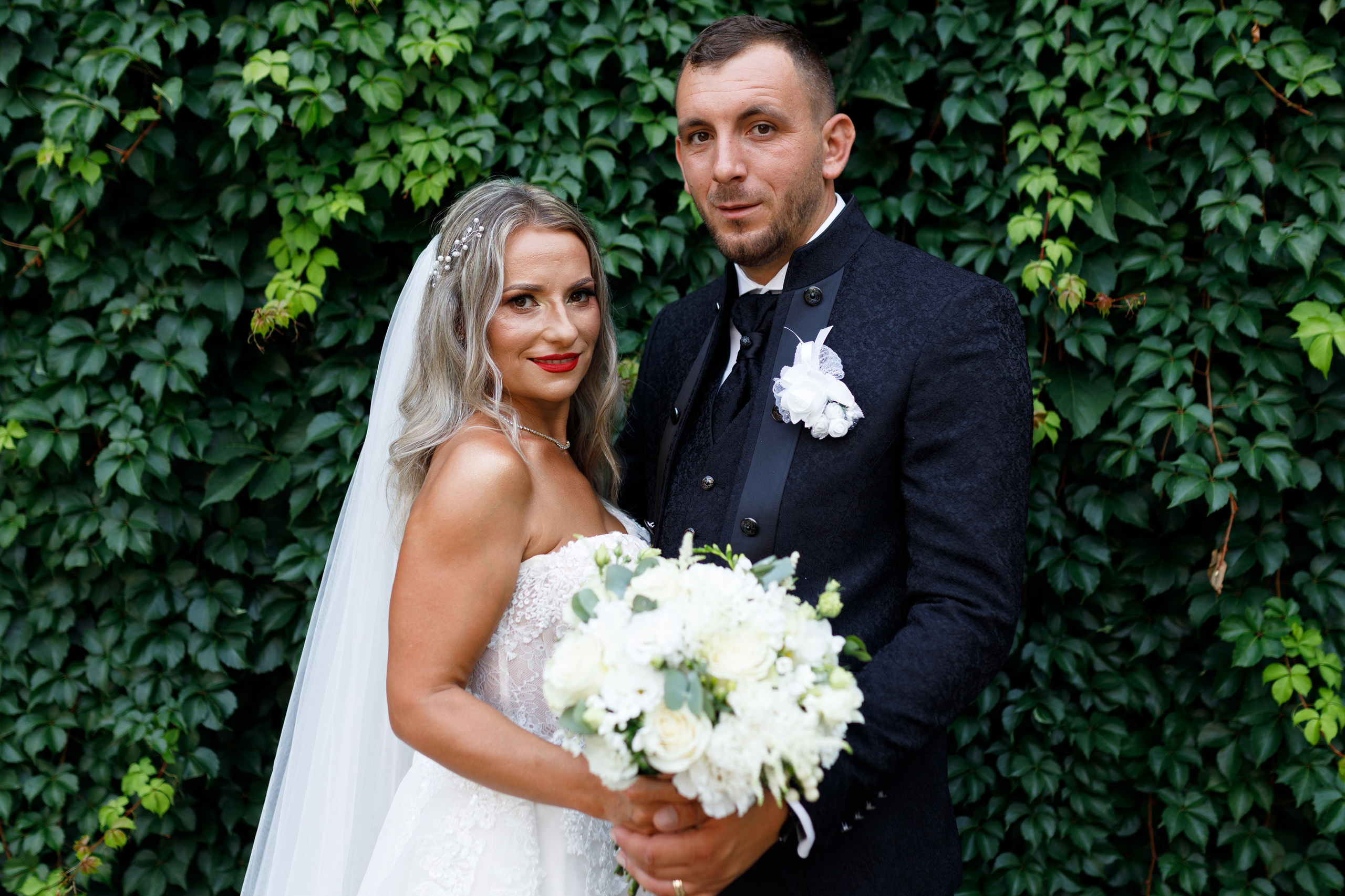 Inele de logodna. Stefan Teodorescu — Fotograf de Nunta