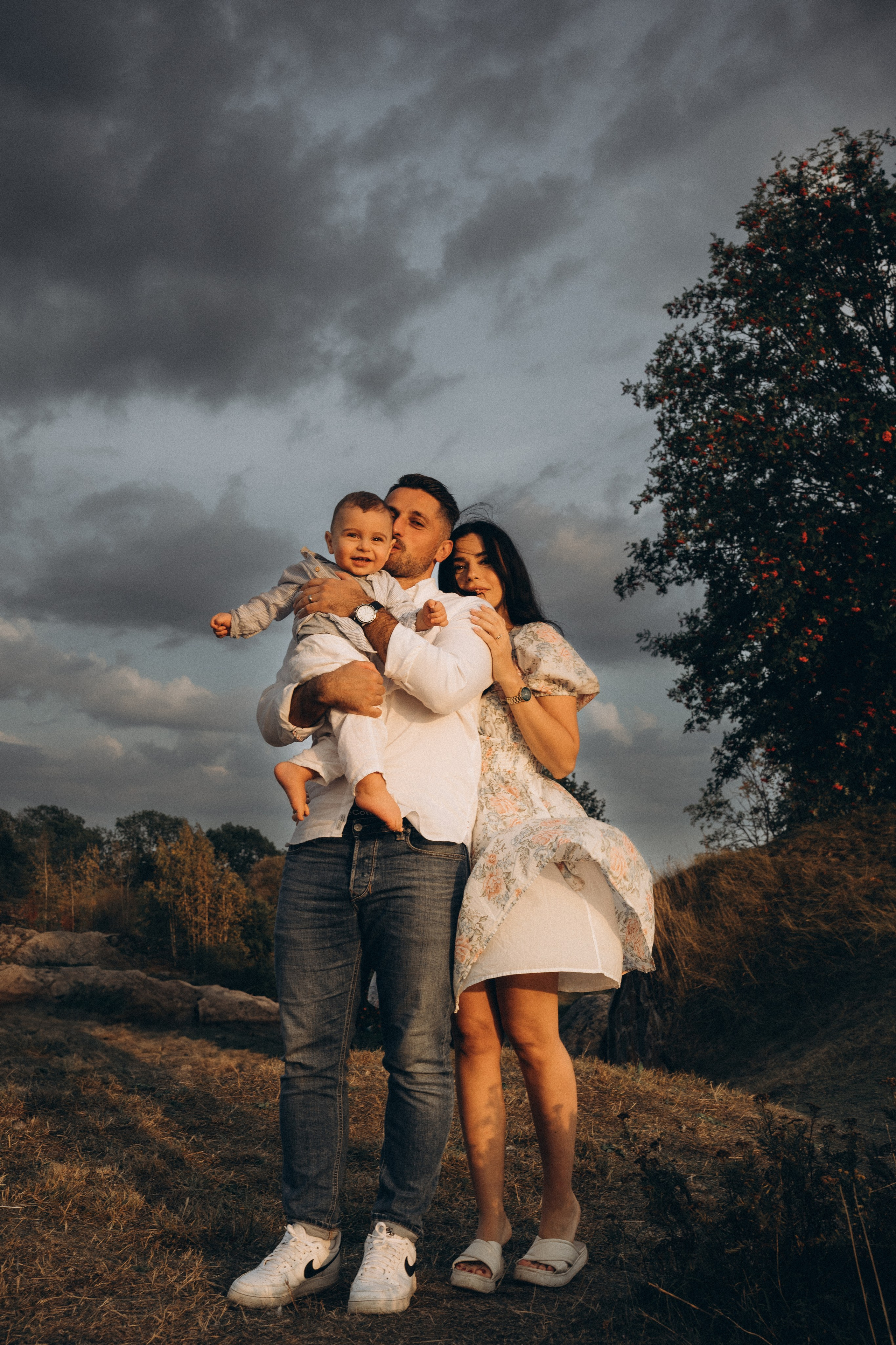 Summer. Wedding and portrait photographer in Helsinki Vickan O