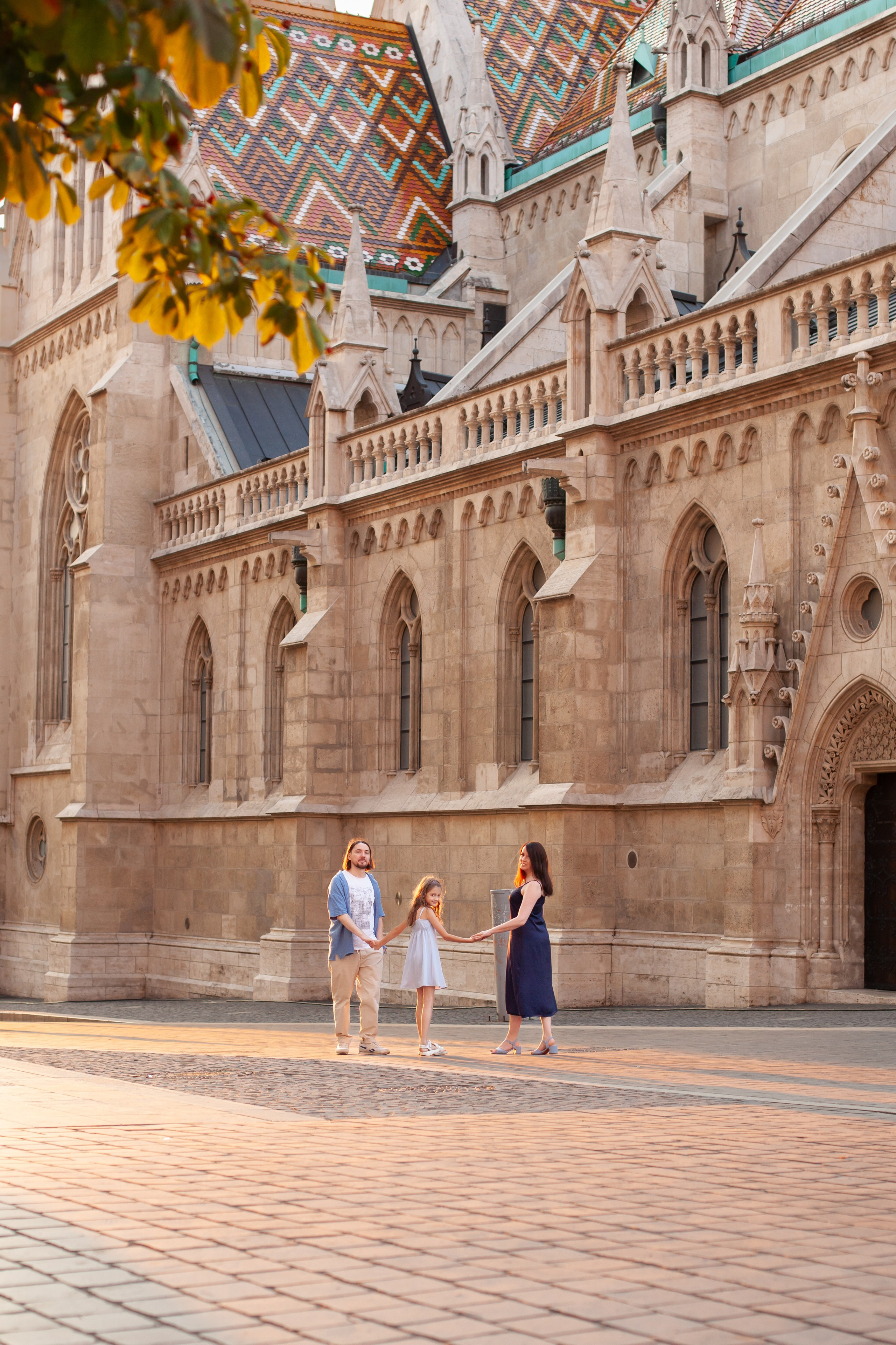 На рассвете. Photographer in Budapest