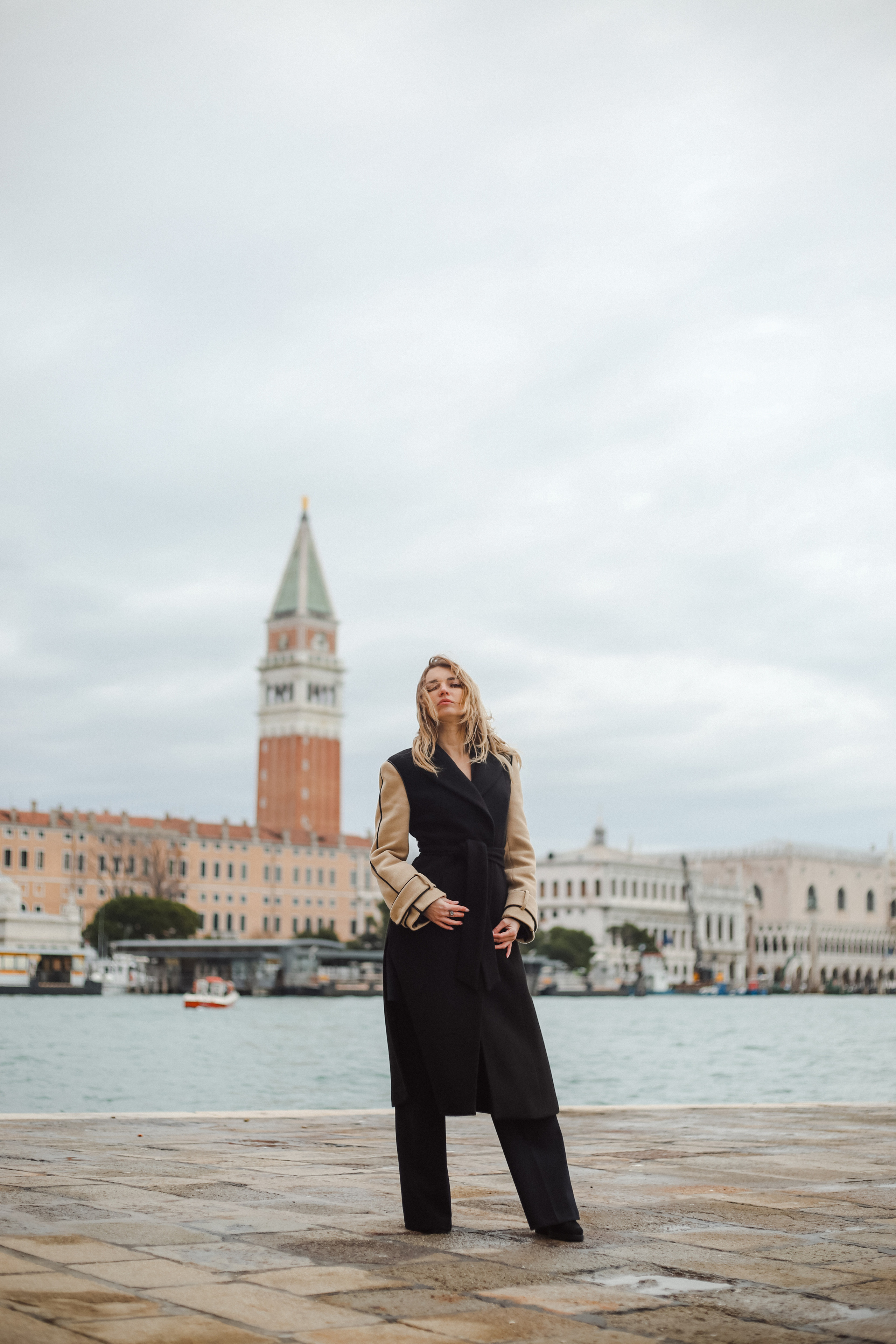 𝙍𝙖𝙞𝙣𝙮 𝙙𝙖𝙮 𝙞𝙣 𝙑𝙚𝙣𝙞𝙘𝙚. Photographer in Venice, Viktoria Antonova