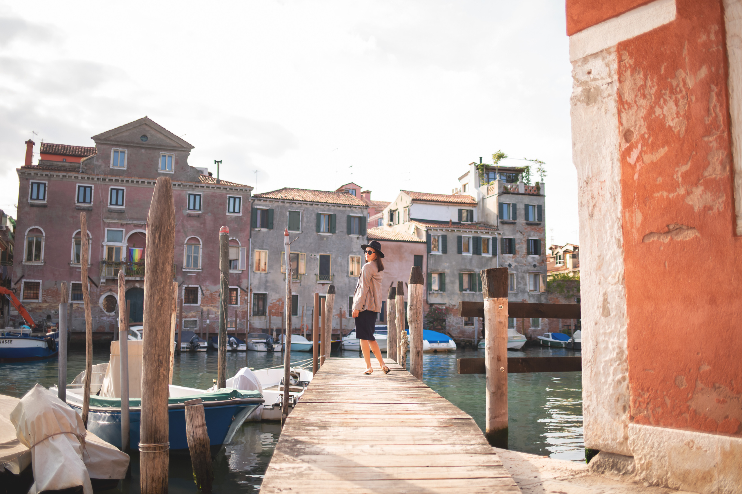 Photo session on a water taxi. Photographer in Venice, Viktoria Antonova
