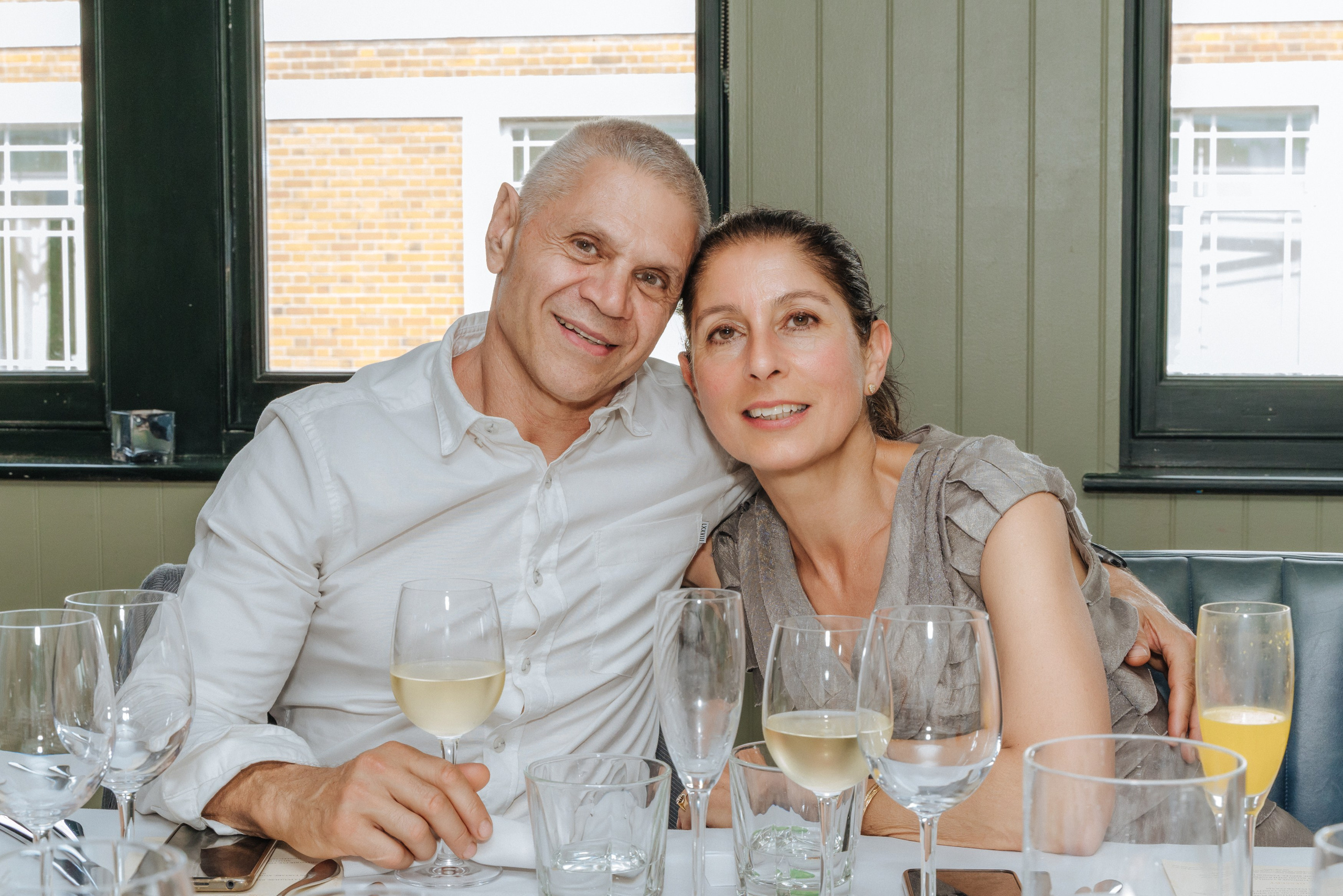 Civil ceremony at Chelsea Old Town Hall,  Wedding in Chelsea, Wedding in London,  wedding photographer in Chelsea, wedding photographer in London