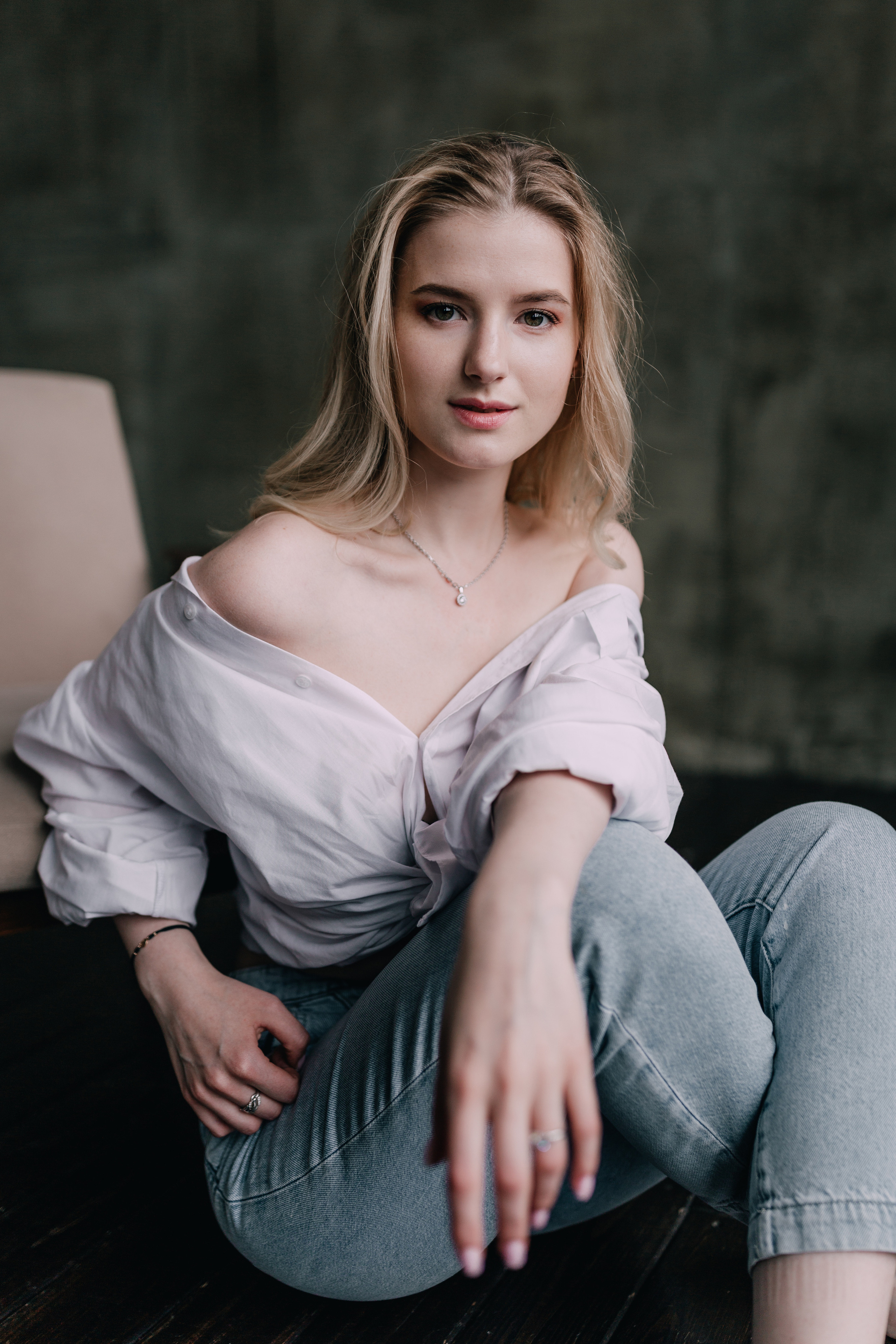 Ann studio photoshoot. Photographer Rouen, France