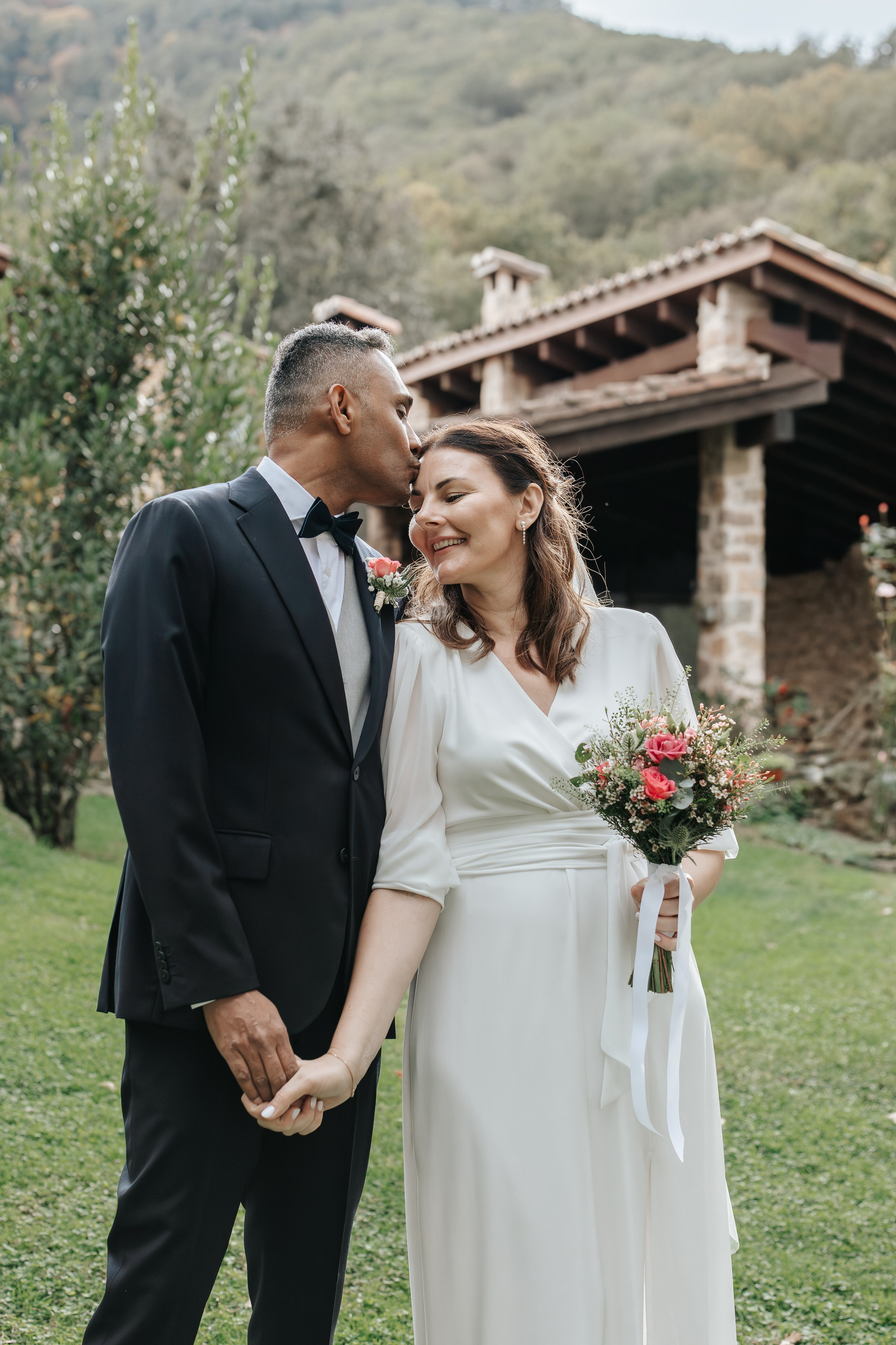 Aurelia+Anand, 02.11.2025, Olot. Fotógrafa de bodas en Cataluña