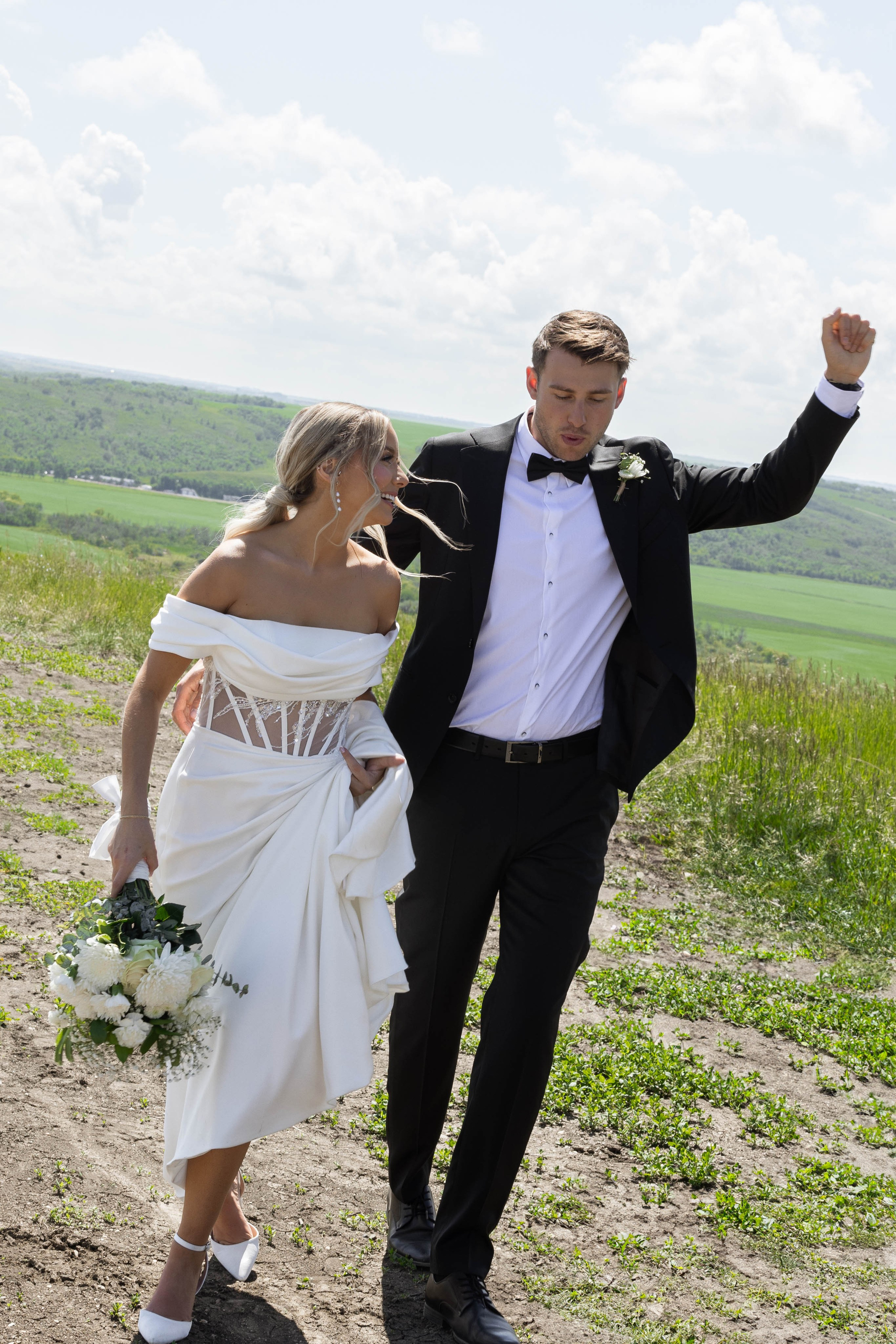 Beautiful Lakeside Wedding Photography. Wedding photography and videography in Regina, Saskatchewan