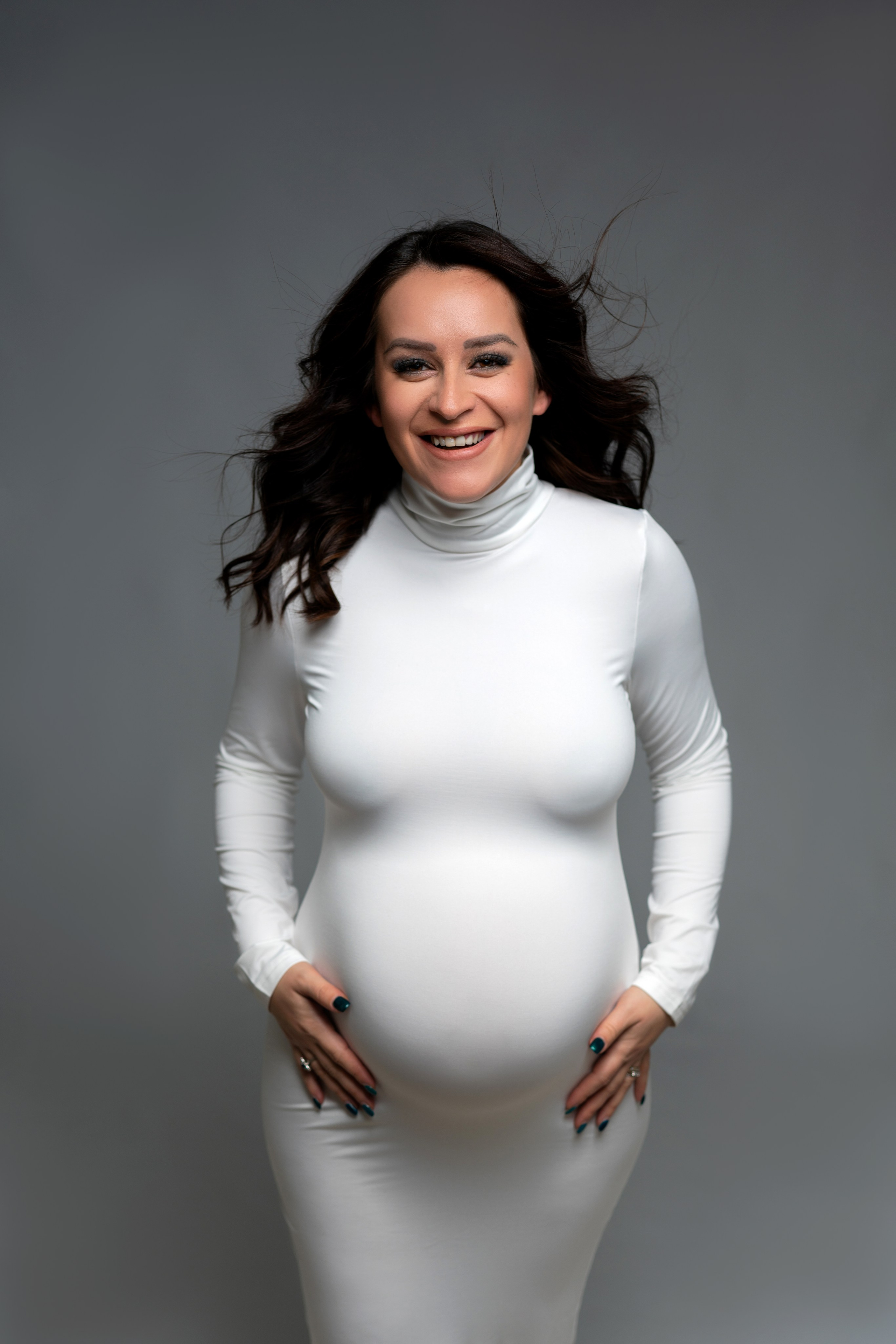 Maternity. Svitlana Miahka fotografa a Genova