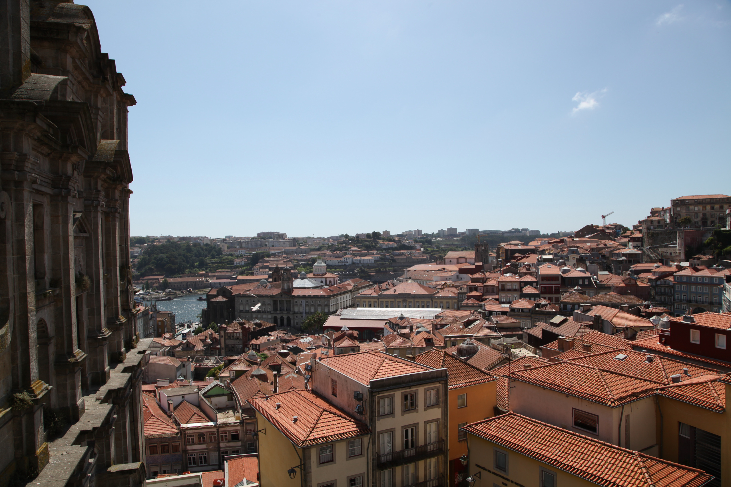 Le Portugal: Un Premier Voyage Mémorable en Couple. Photographe de mariage à Toulouse