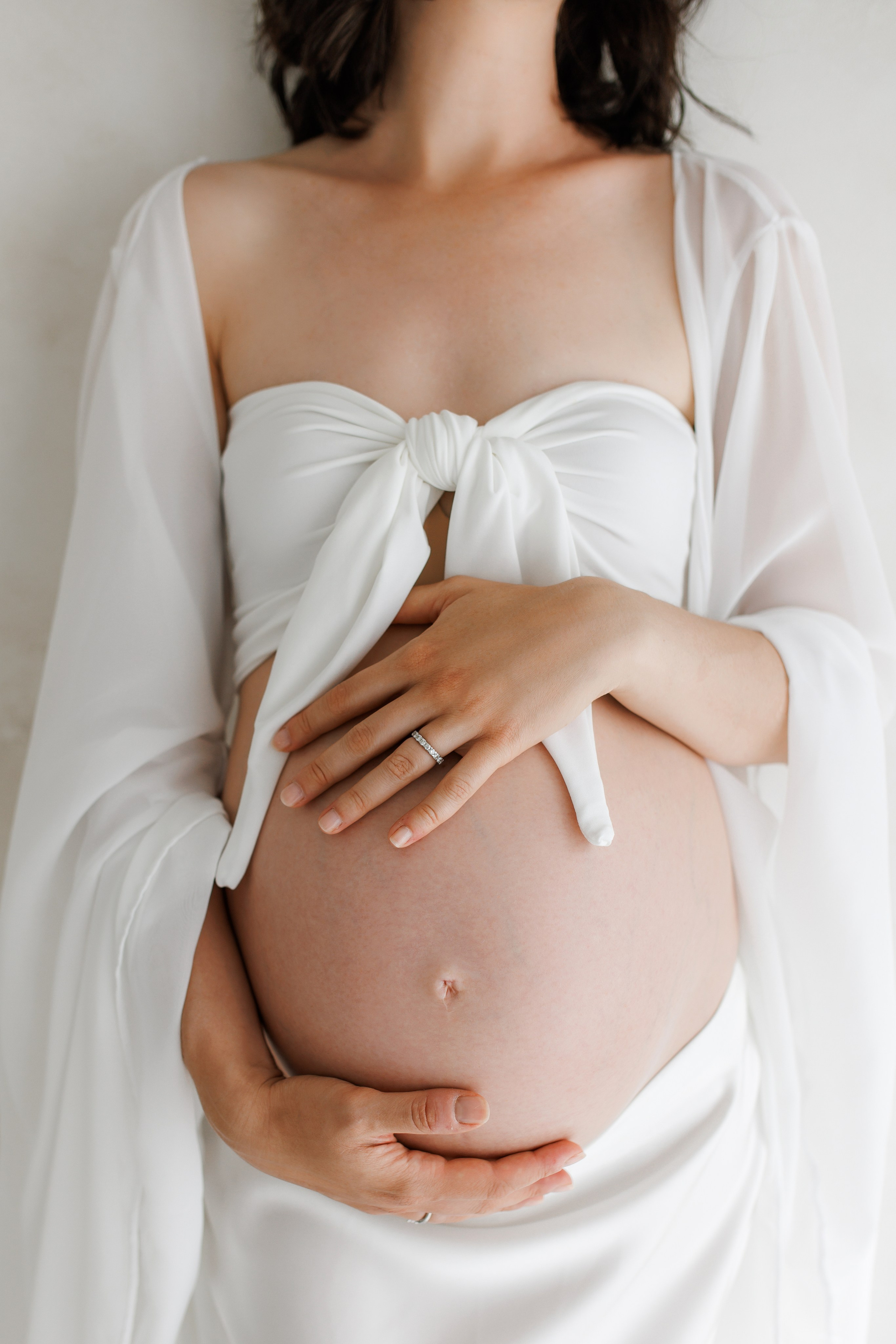 Professionelle Schwangerschaftsfotografie in Zürich & Uster — natürlich, modern und unvergesslich. Wedding and Family Photographer Switzerland and Italy. Valeria Diaz