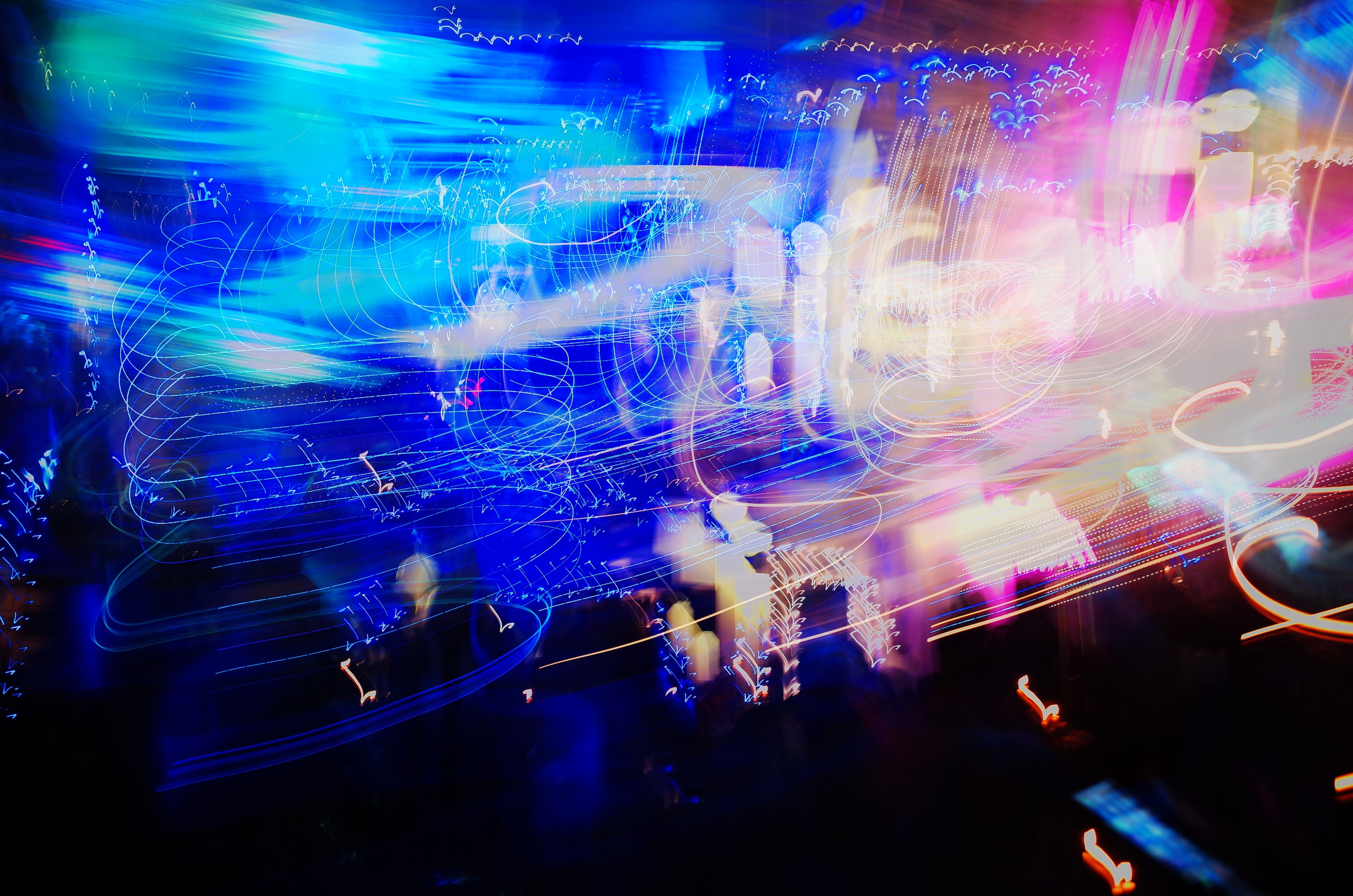 Catching music in the light. Victoria Dini. Art photography in London / Folkestone, UK