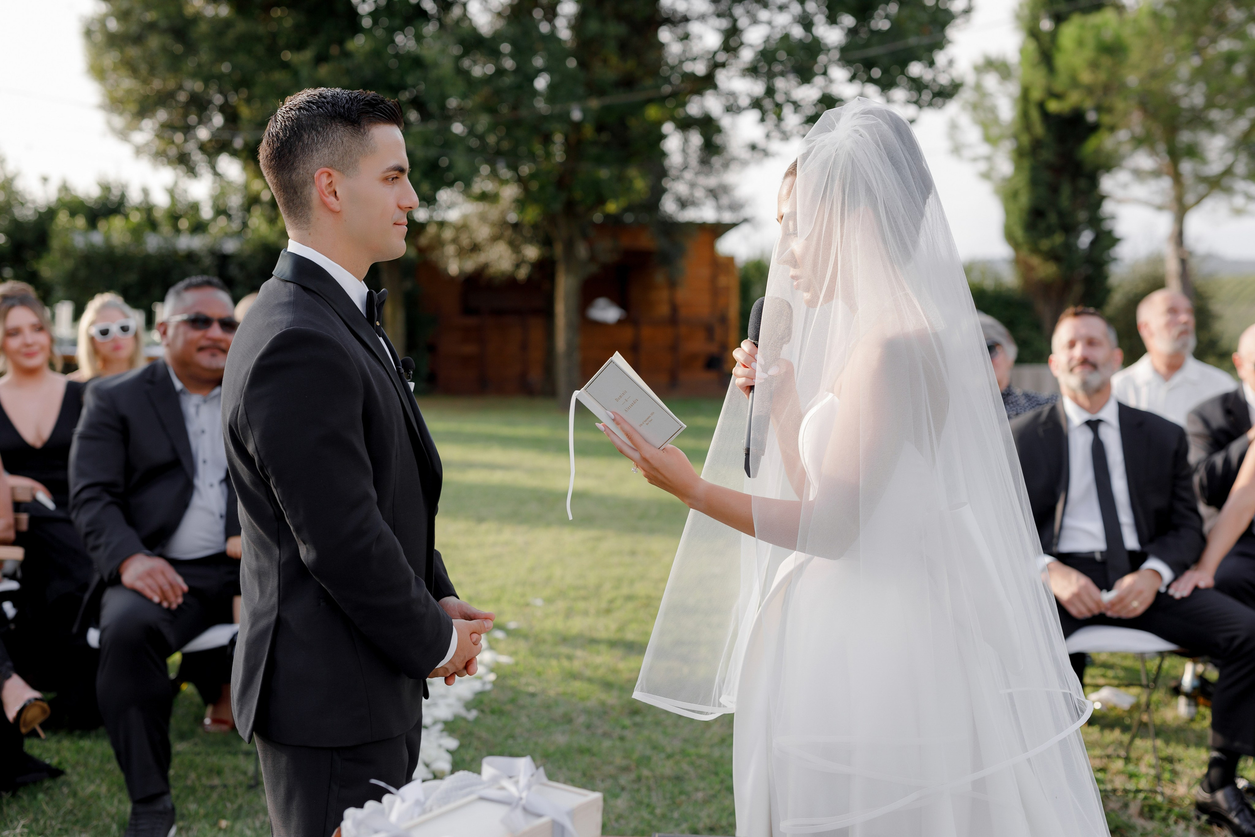 Dom&Ally. Wedding photographer Italy