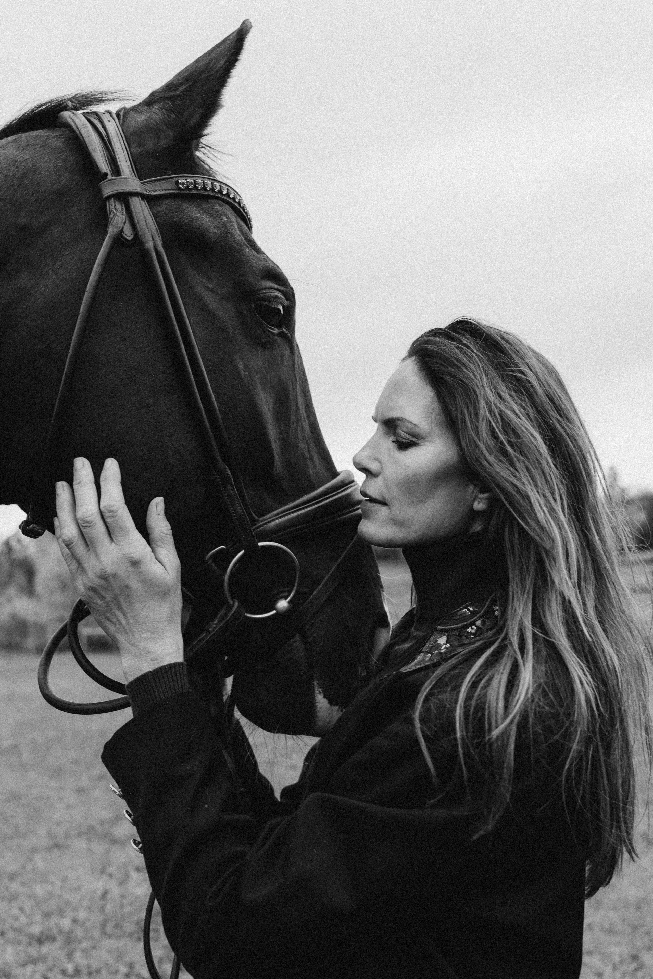 Susanna Hyypiä. Wedding and portrait photographer in Helsinki Vickan O