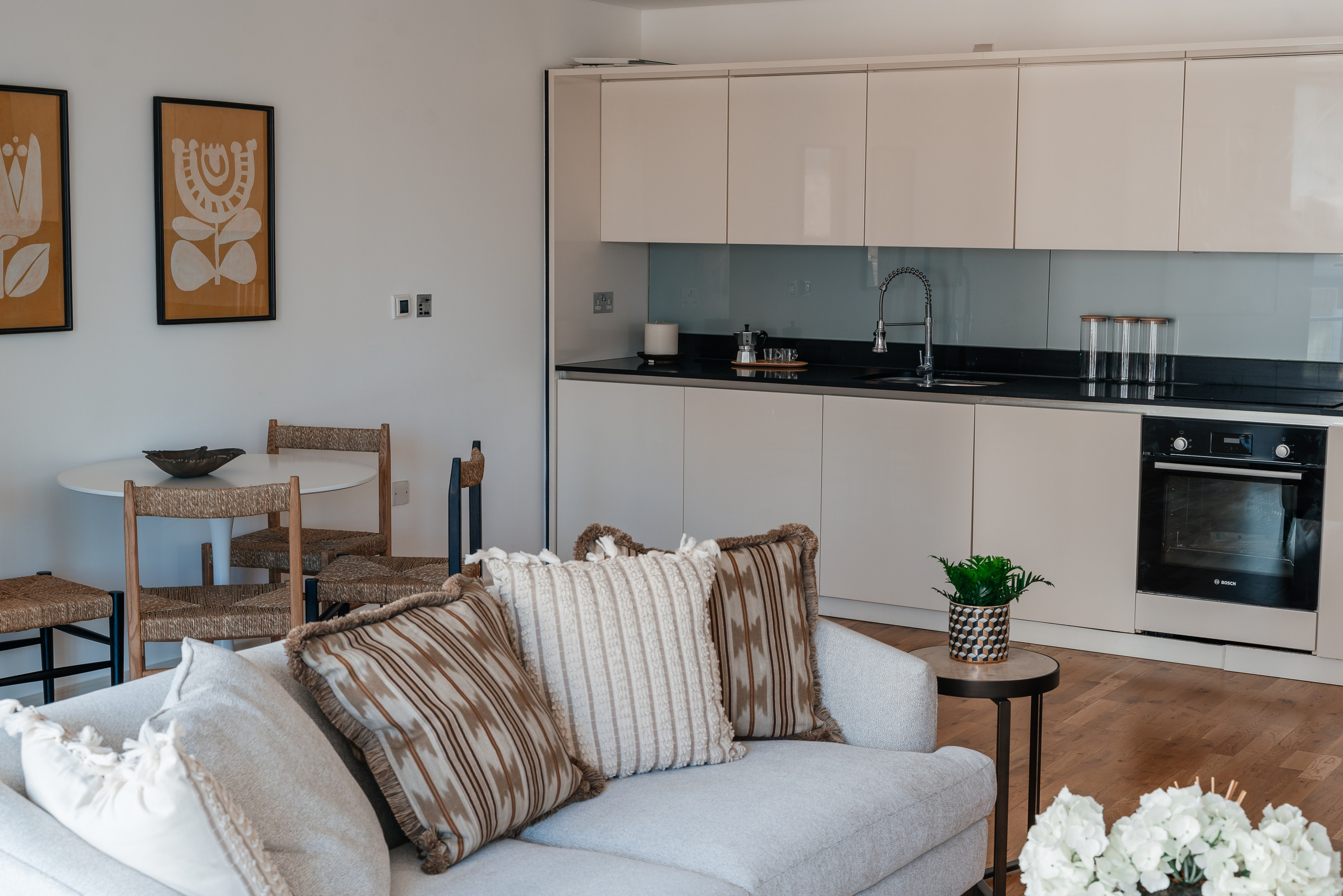 Photography of a 2 bedroom flat. Photographer in England Ekaterina Romanova