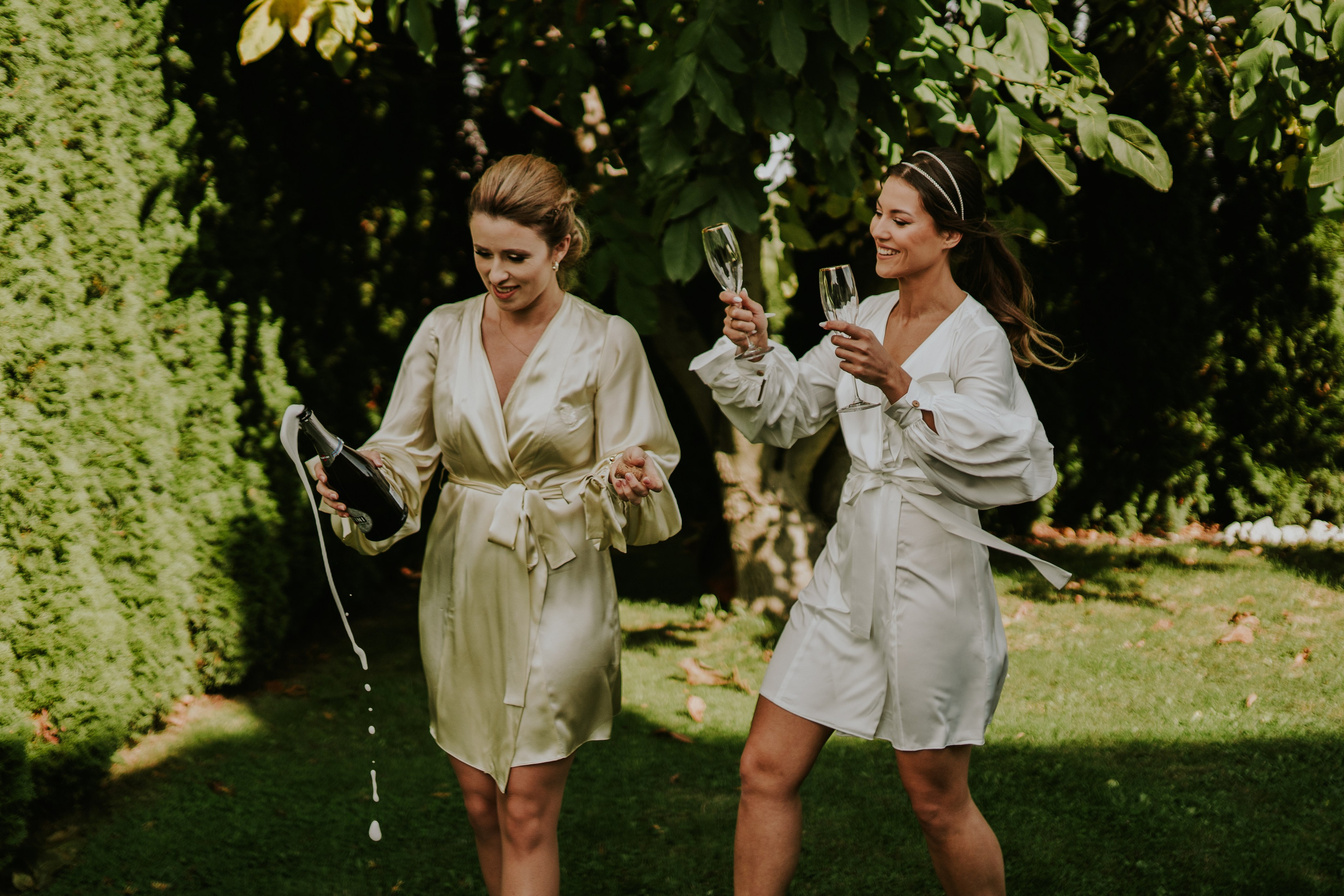 Sala Koralowa w Jaworzu: Opowieść o ślubie Nikoli i Kacpra. Karkowskafoto - fotografia miłości