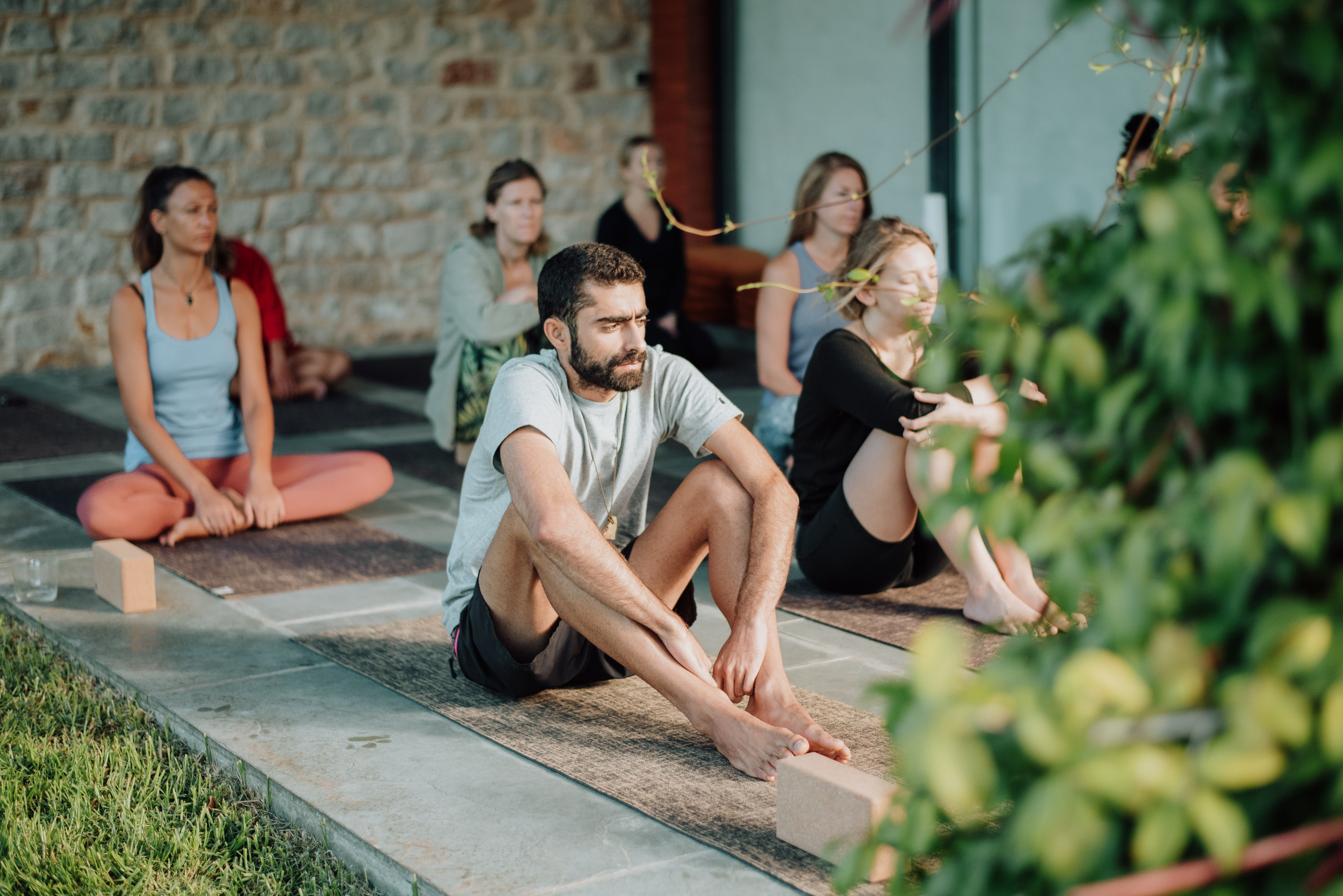 YOGA RETREAT PORTUGAL. Lifestyle, wedding and family photographer