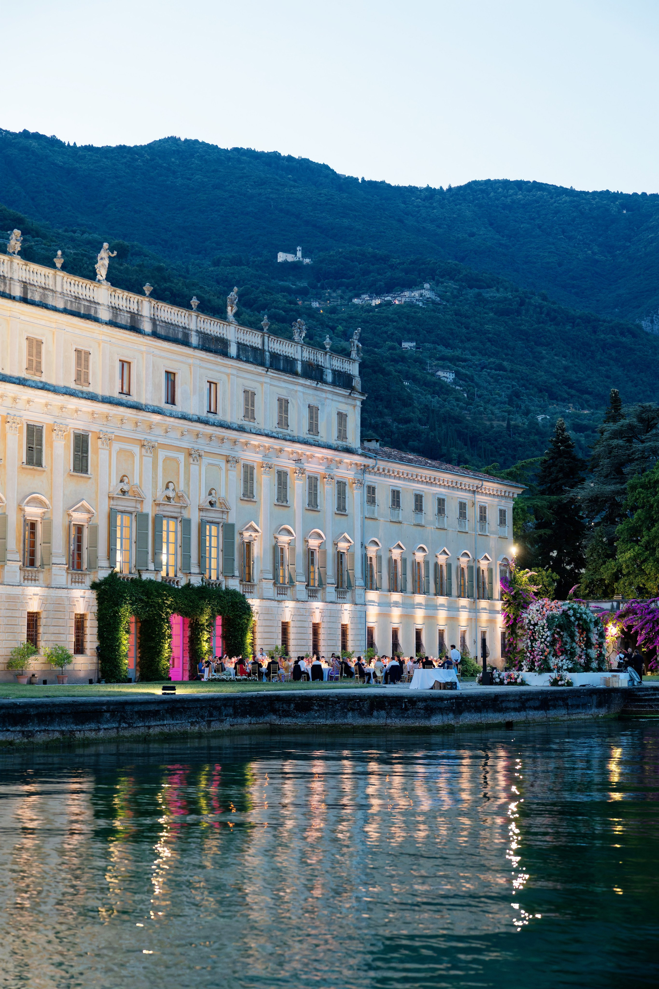 Wedding at Villa Bettoni on Lake Garda
