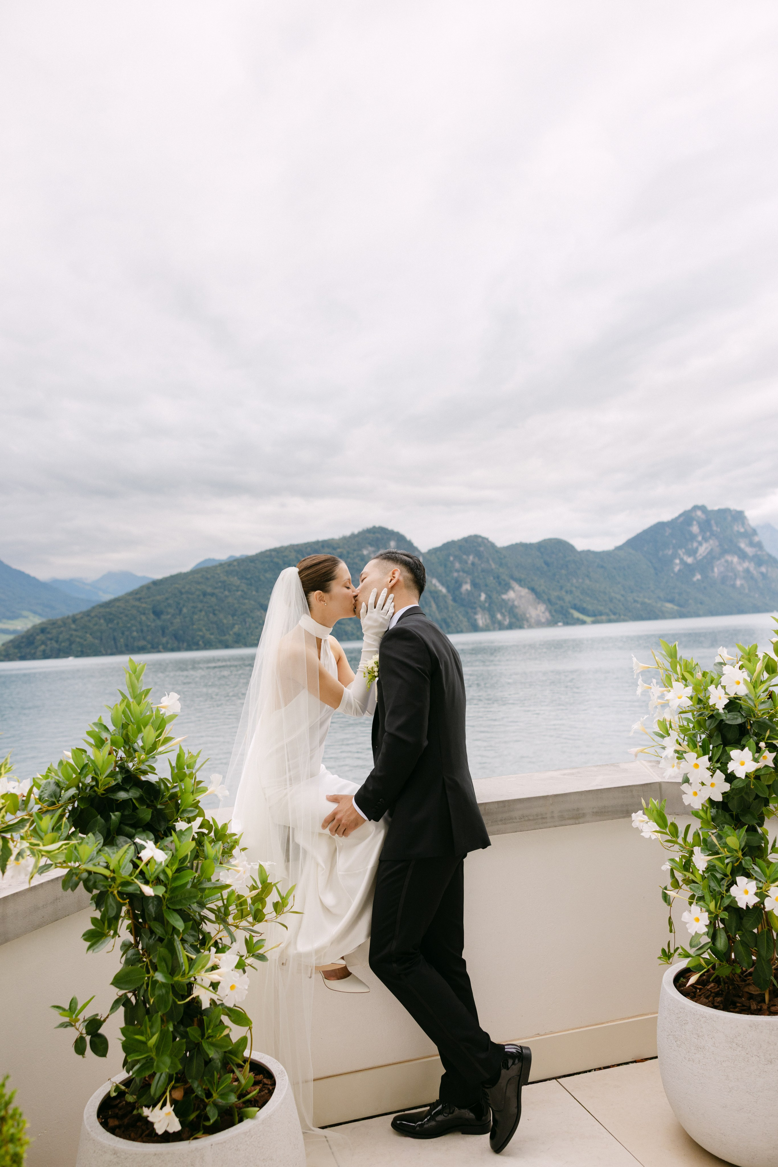 Intimate wedding at Parkhotel Vitznau on Lake Lucerne. Wedding and Family Photographer Switzerland and Italy. Valeria Diaz