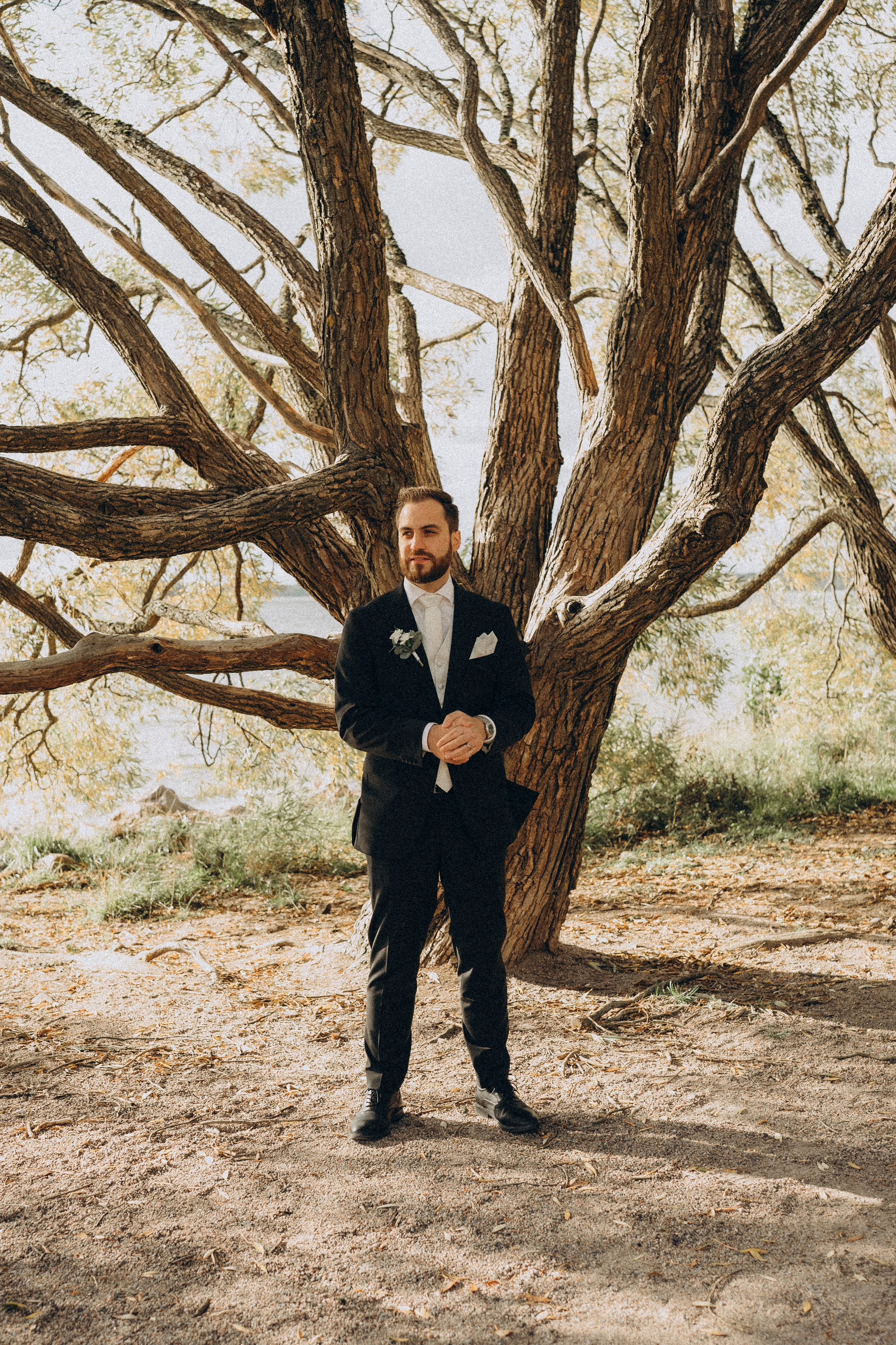 W&S. Wedding and portrait photographer in Helsinki Vickan O